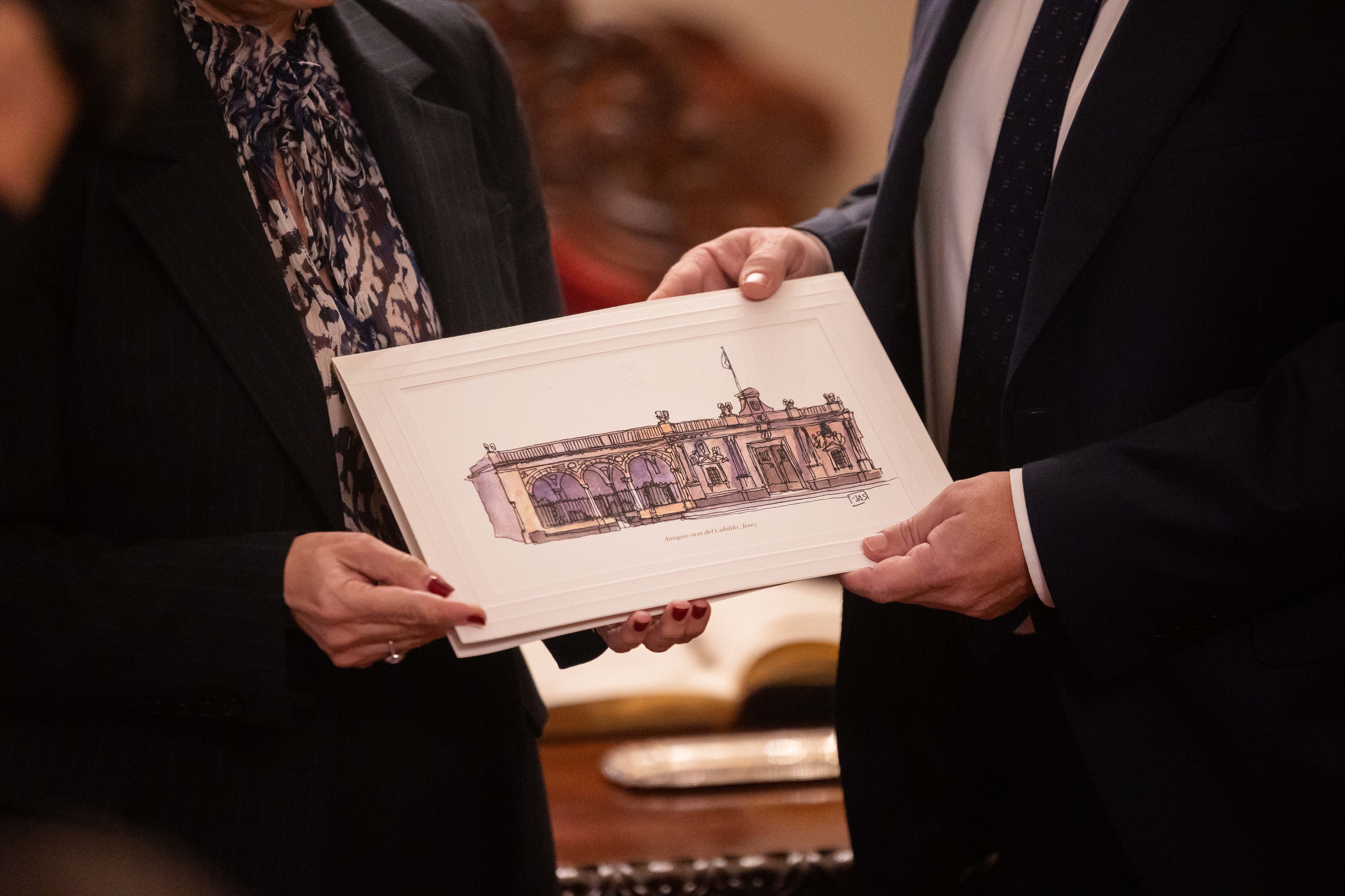 Visita de Casimiro Mantell Serrano, rector de la UCA al Ayuntamiento de Jerez