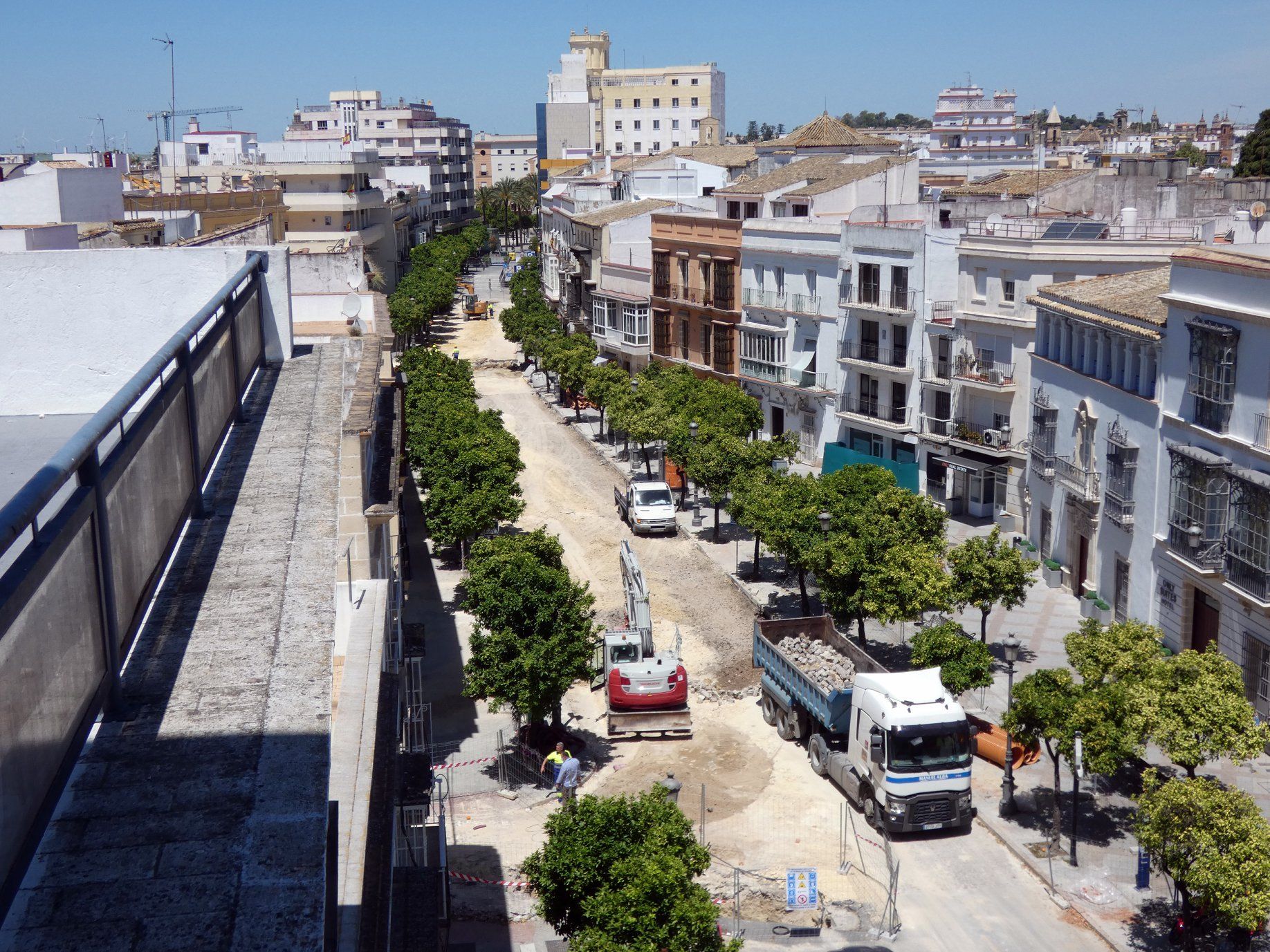 Obras en Corredera, este pasado lunes. FOTO: PEDRO SERRANO DUARTE