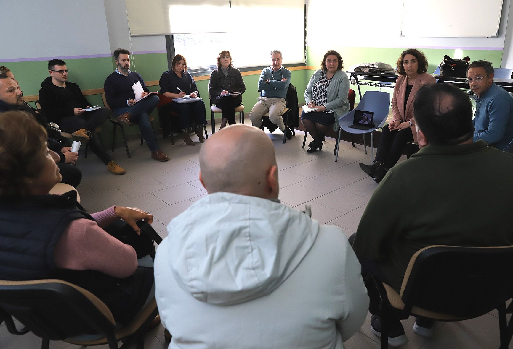 La reunión de la delegada de Urbanismo con los vecinos de La Asunción.