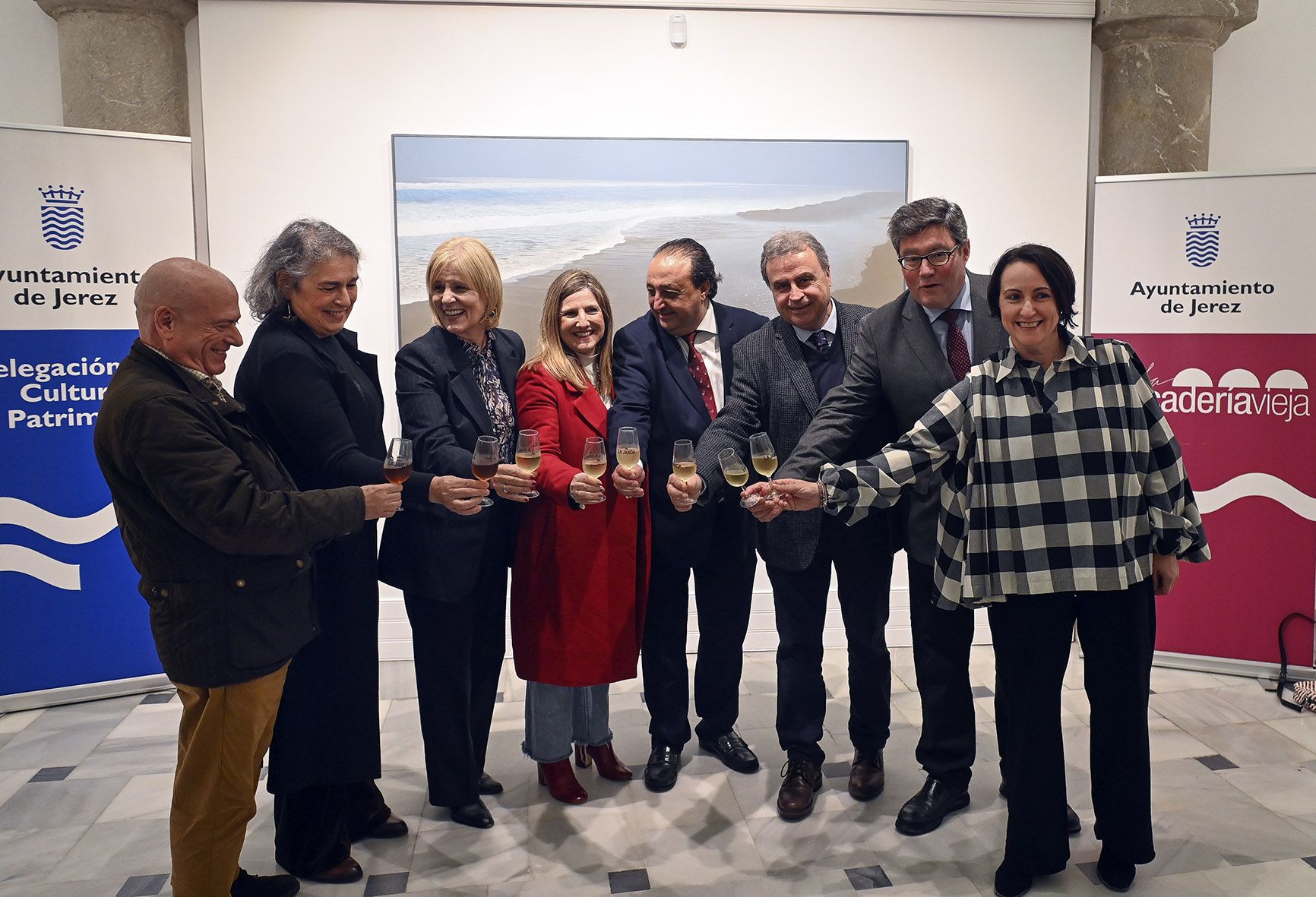 La inauguración de la exposición de Carmen Bustamante en Pescadería Vieja.