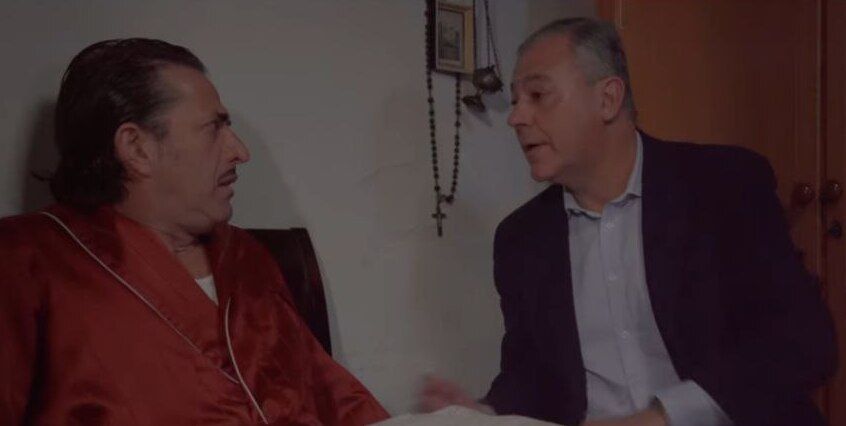 El alcalde de Sevilla aparece como actor en la serie 'El Palermasso'.