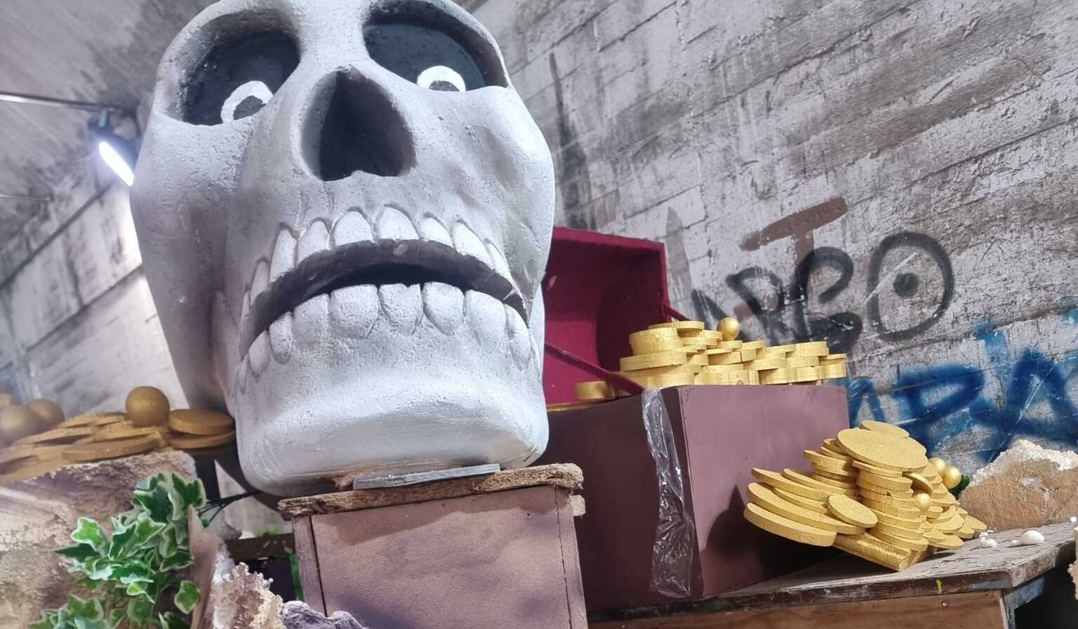 Una carroza de la cabalgata de carnaval de El Puerto.