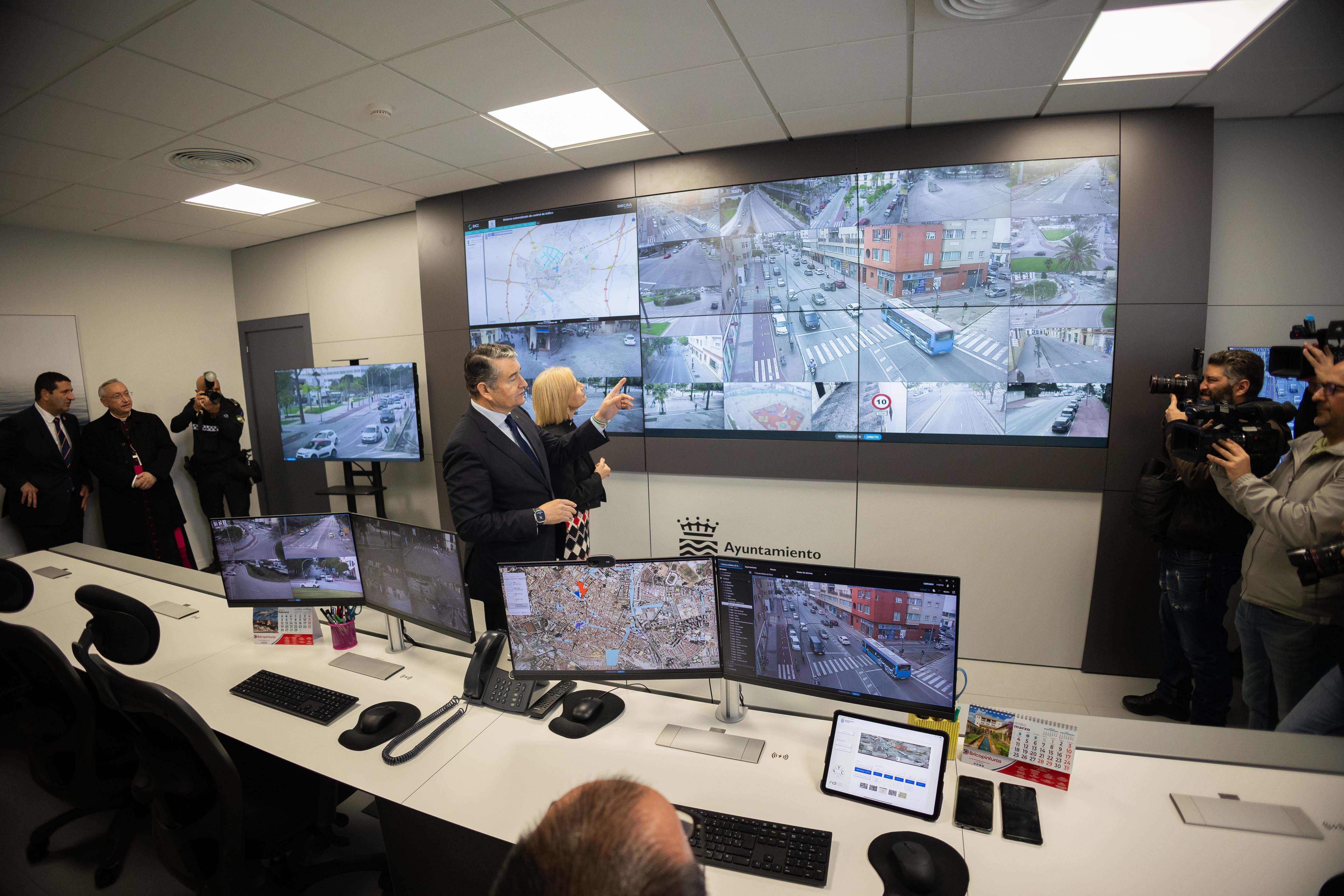 Las imágenes de la inauguración de la nueva comisaria de la Policía Local