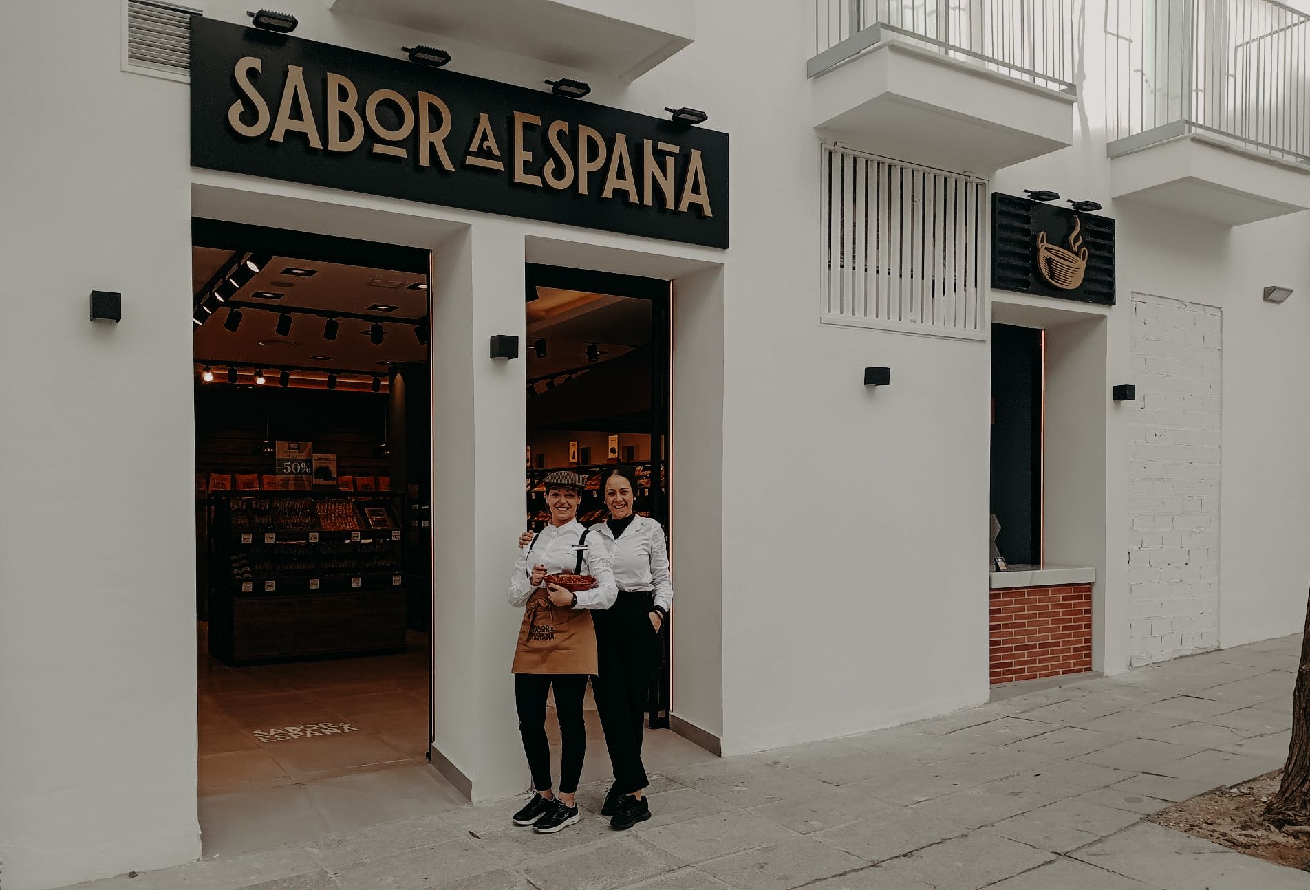 Abre una nueva tienda de Sabor a España en Conil.