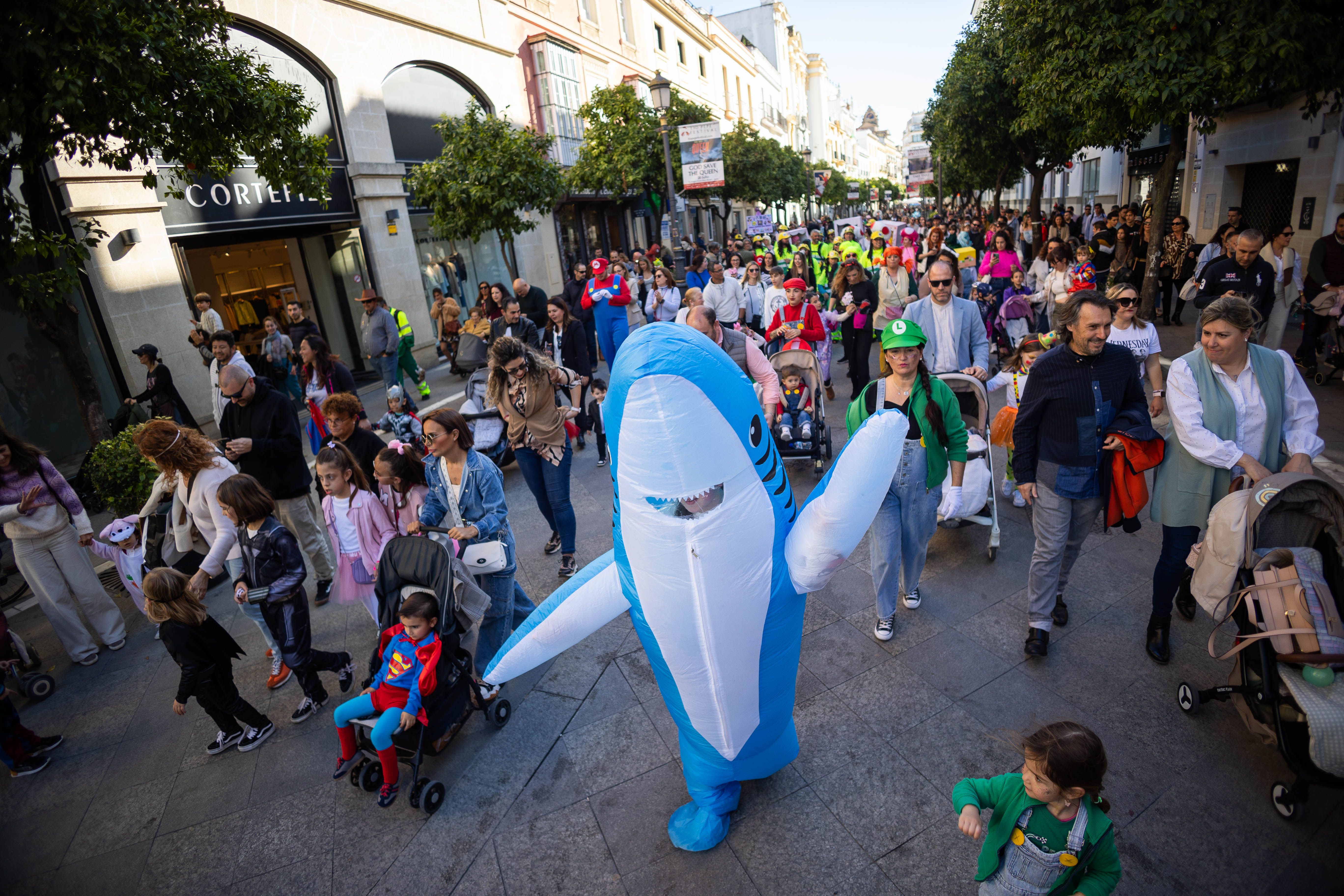El carnaval llega al centro de Jerez