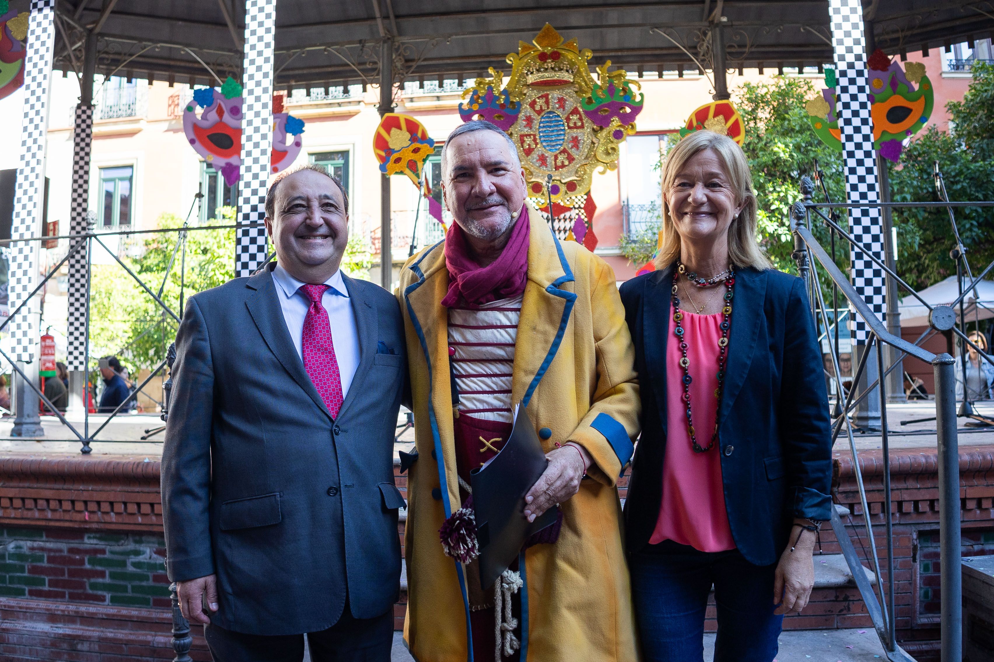 El carnaval llega al centro de Jerez