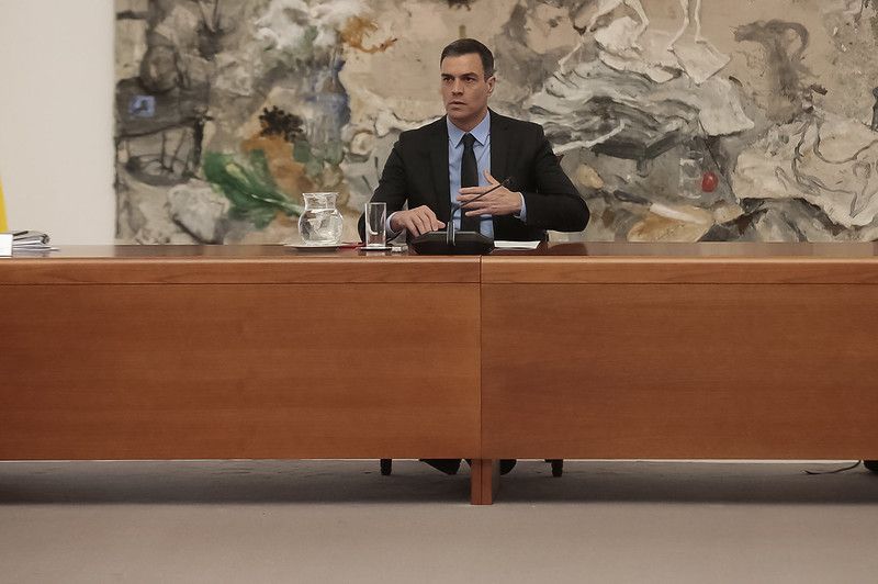 Pedro Sánchez, antes de su rueda de prensa de este pasado domingo. FOTO: MONCLOA