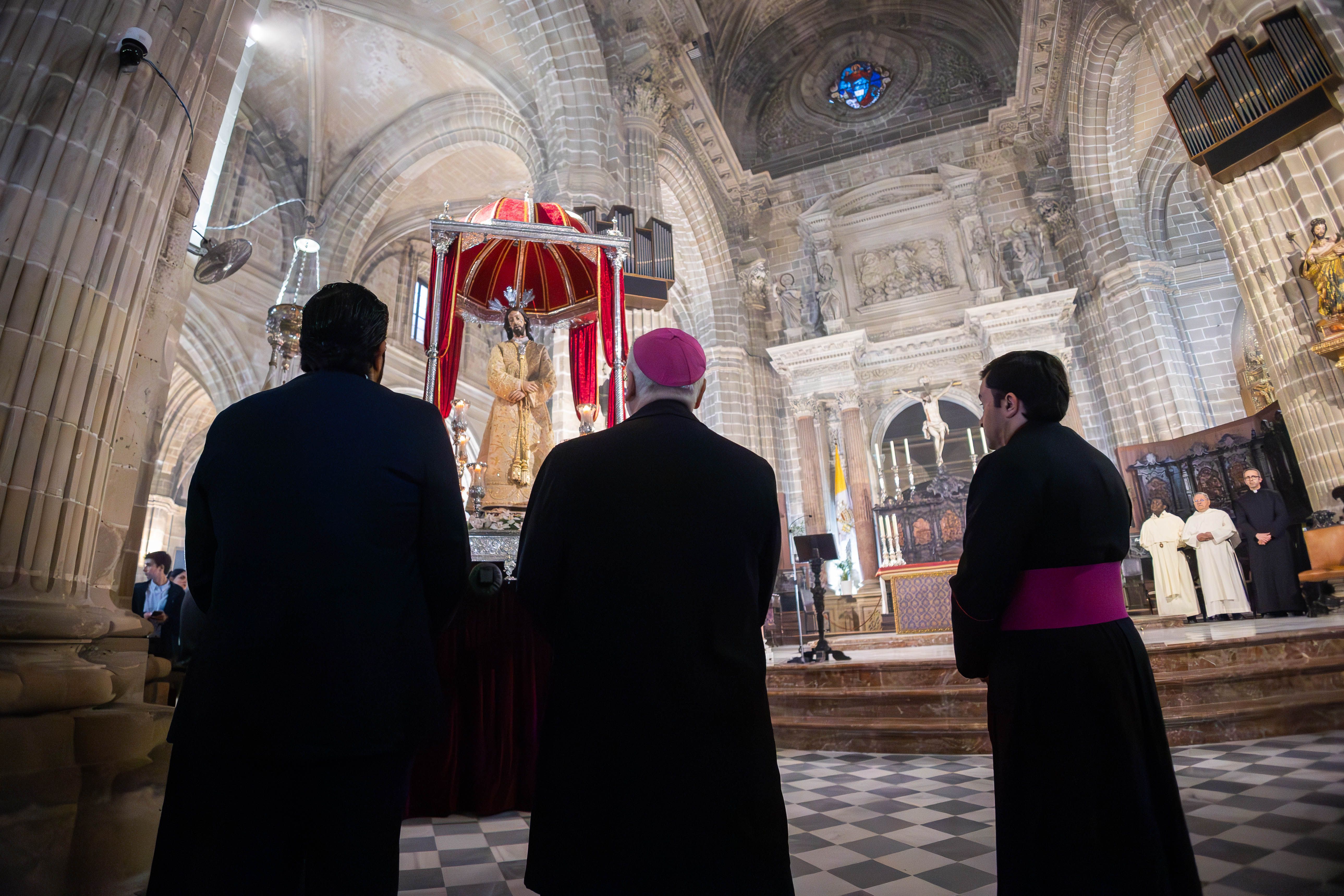 Imágenes del Vía Crucis de la Unión de Hermandades  de Jerez