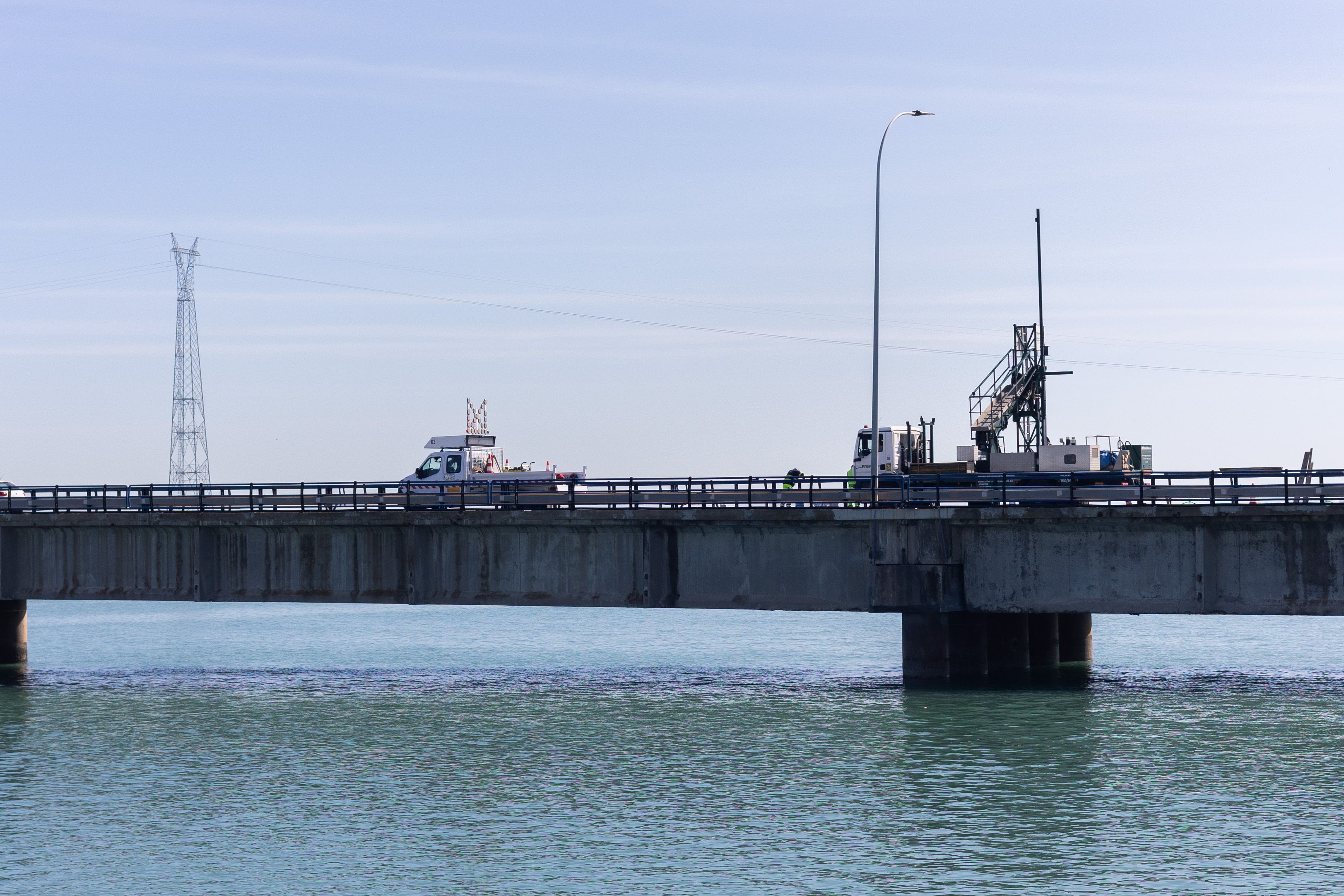 Obras inminentes en el Puente Carranza de Cádiz, en una vista de esta semana.