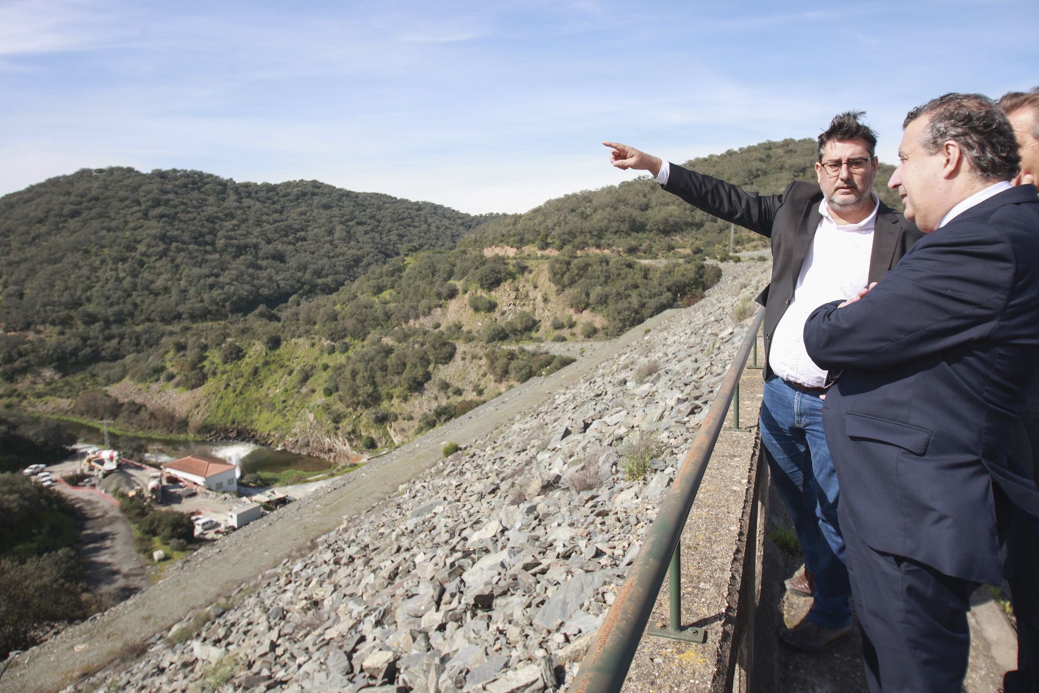 Las obras del túnel del Huesna, una 'supertubería' gigante en Sevilla, en imágenes. FOTOS: DIPUTACIÓN DE SEVILLA