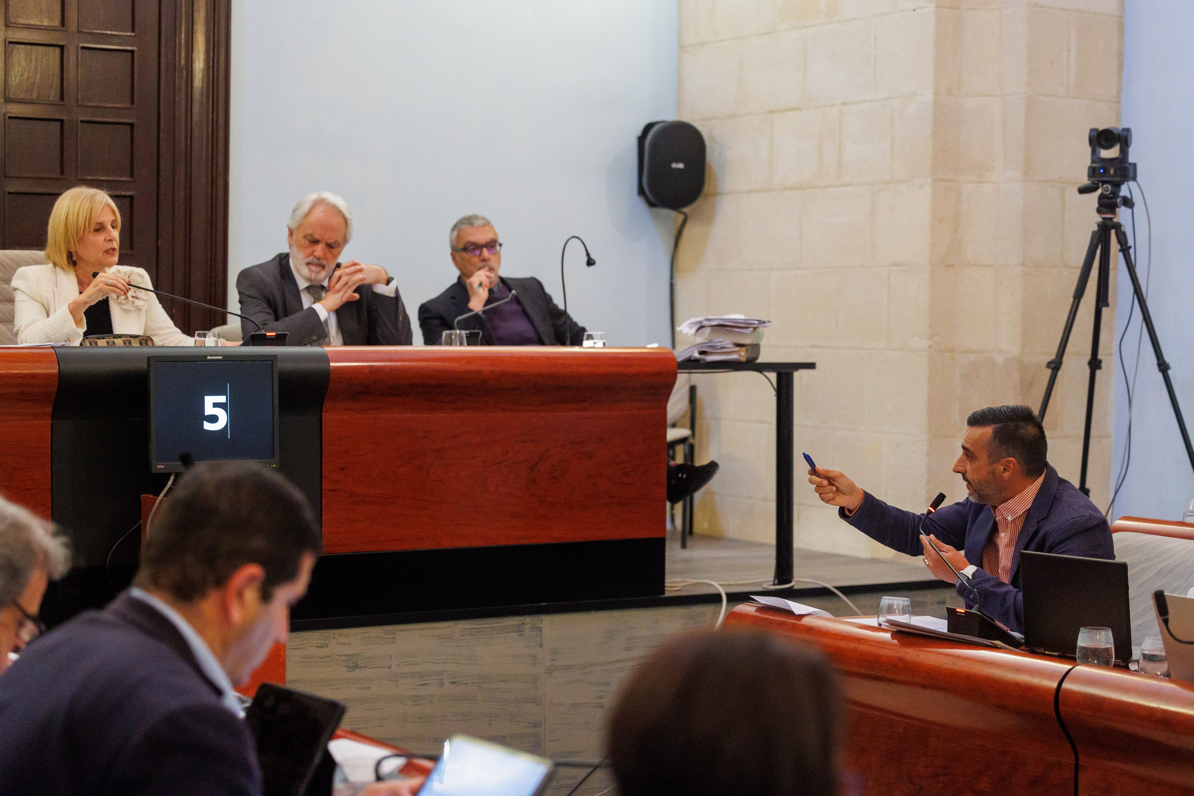 Un pleno en el Ayuntamiento de Jerez en el mes de febrero.
