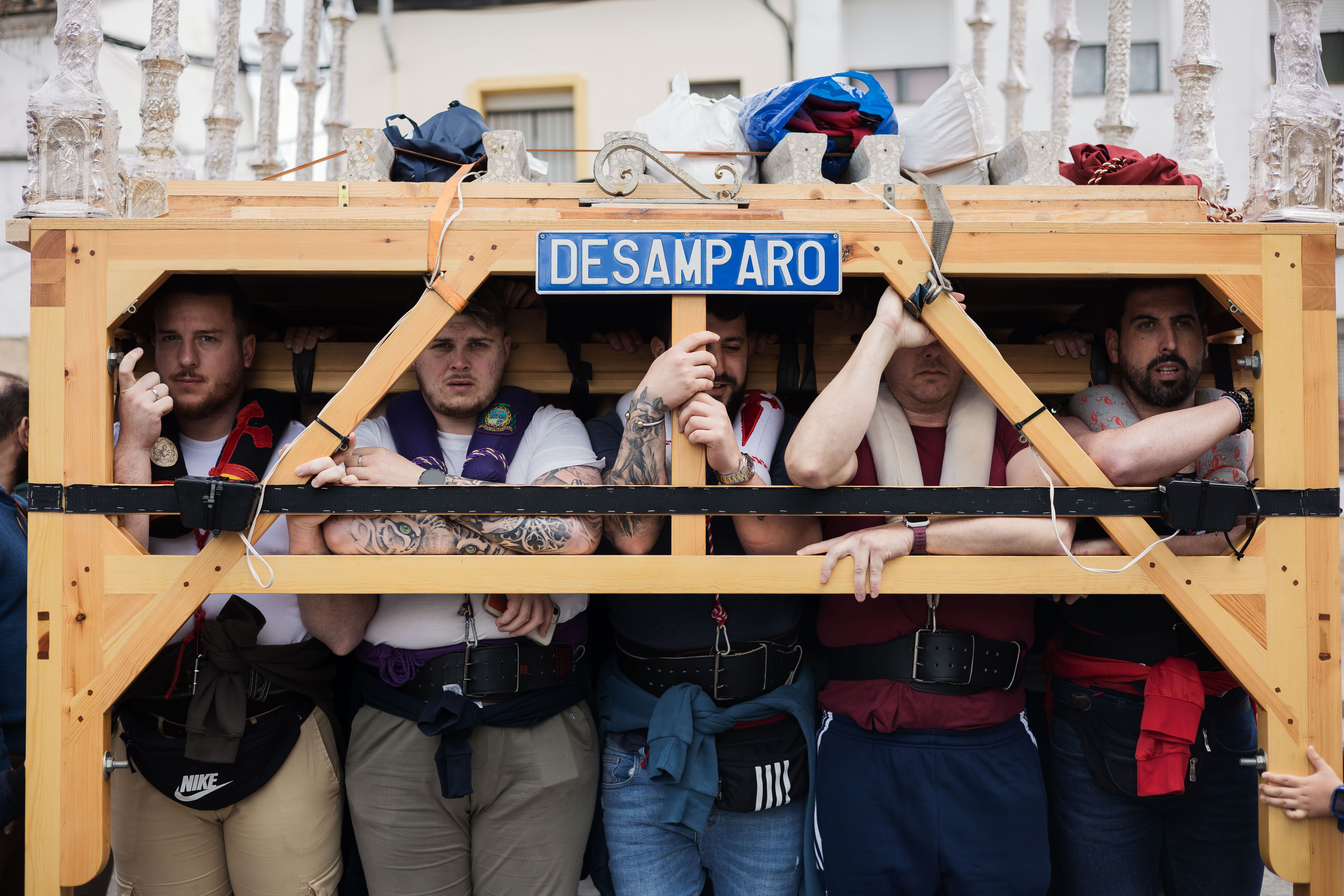 Ensayo del palio del Desamparo.