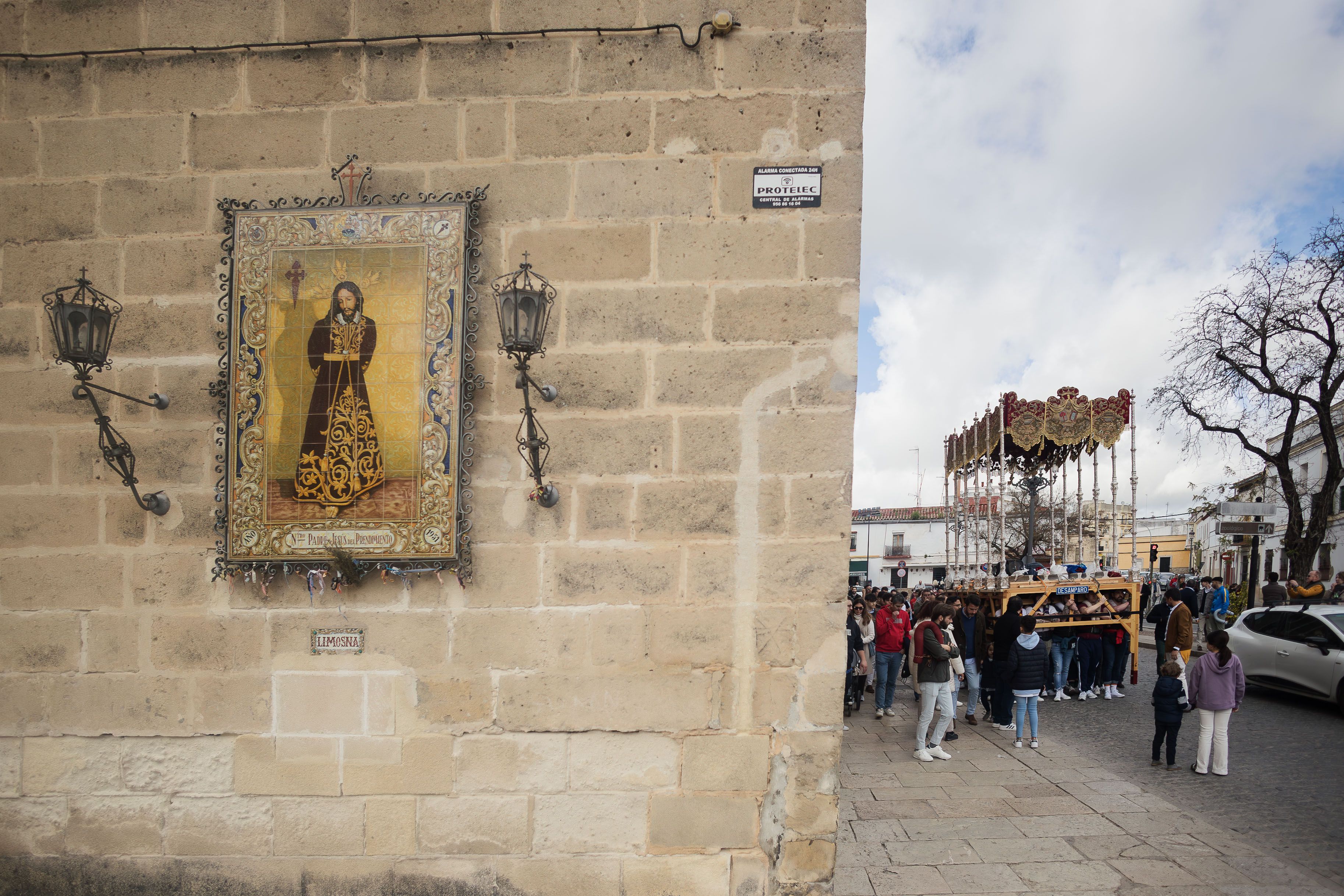 No faltó un ensayo, en este cdel palio del Desamparo.s