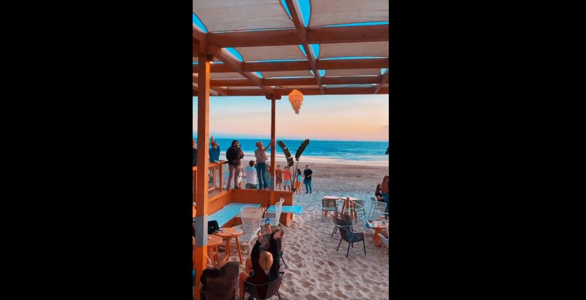 Una imagen del chiringuito en días pasados., en una imagen subida por el establecimiento a sus redes sociales.