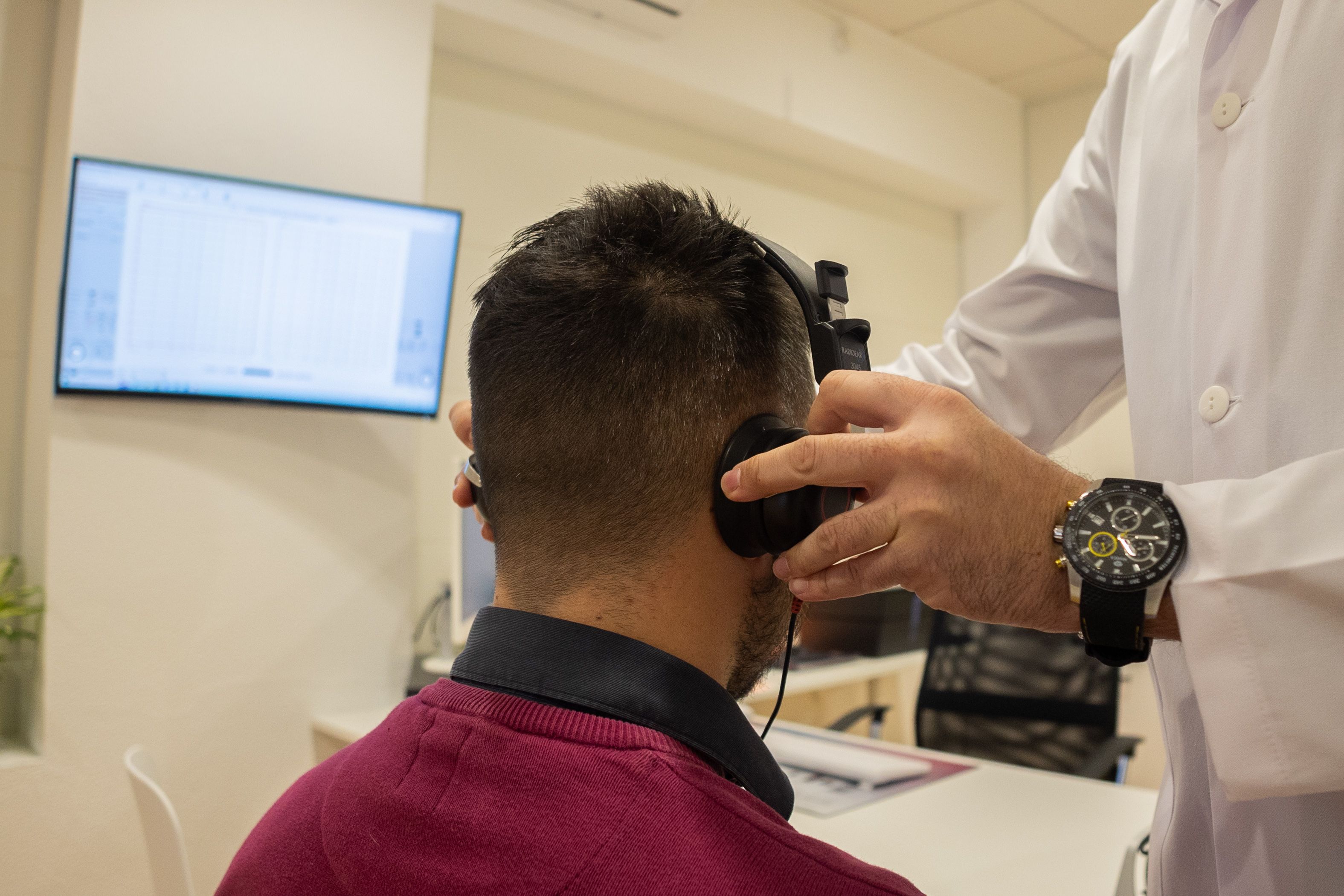 Una de las pruebas a que son sometidos los clientes. 