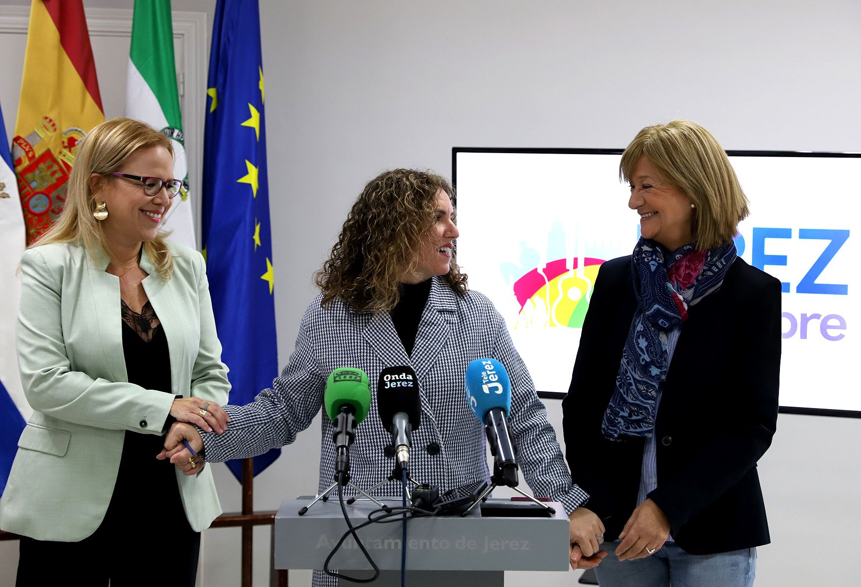 Susana Sanchez, Yessika Quintero y Carmen Pina hacen balance en asuntos sociales y de participación. Susana Sanchez, Yessika Quintero y Carmen Pina hacen balance en asuntos sociales y de participación.