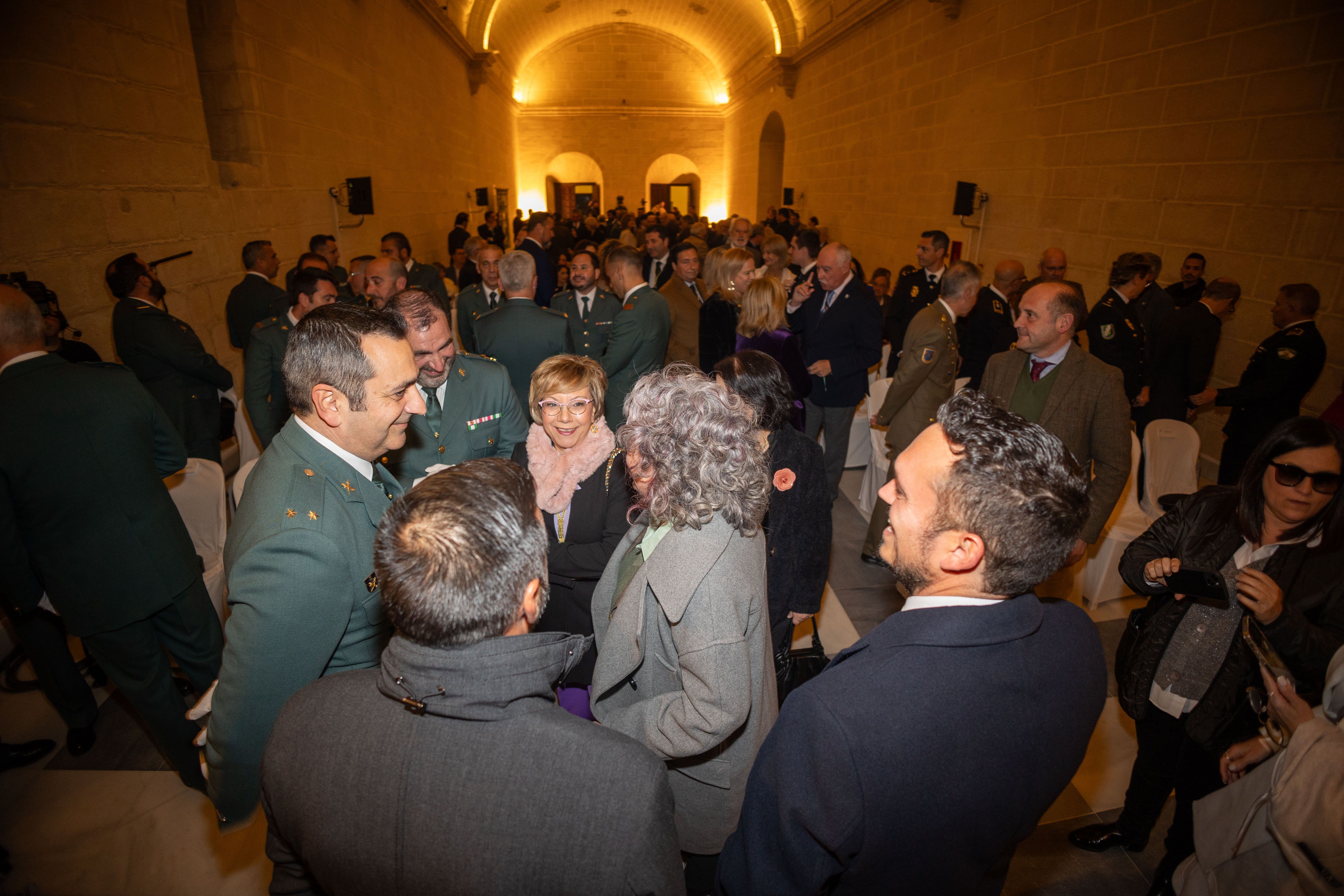 El homenaje del Ayuntamiento de Jerez a la Guardia Civil, en imágenes.