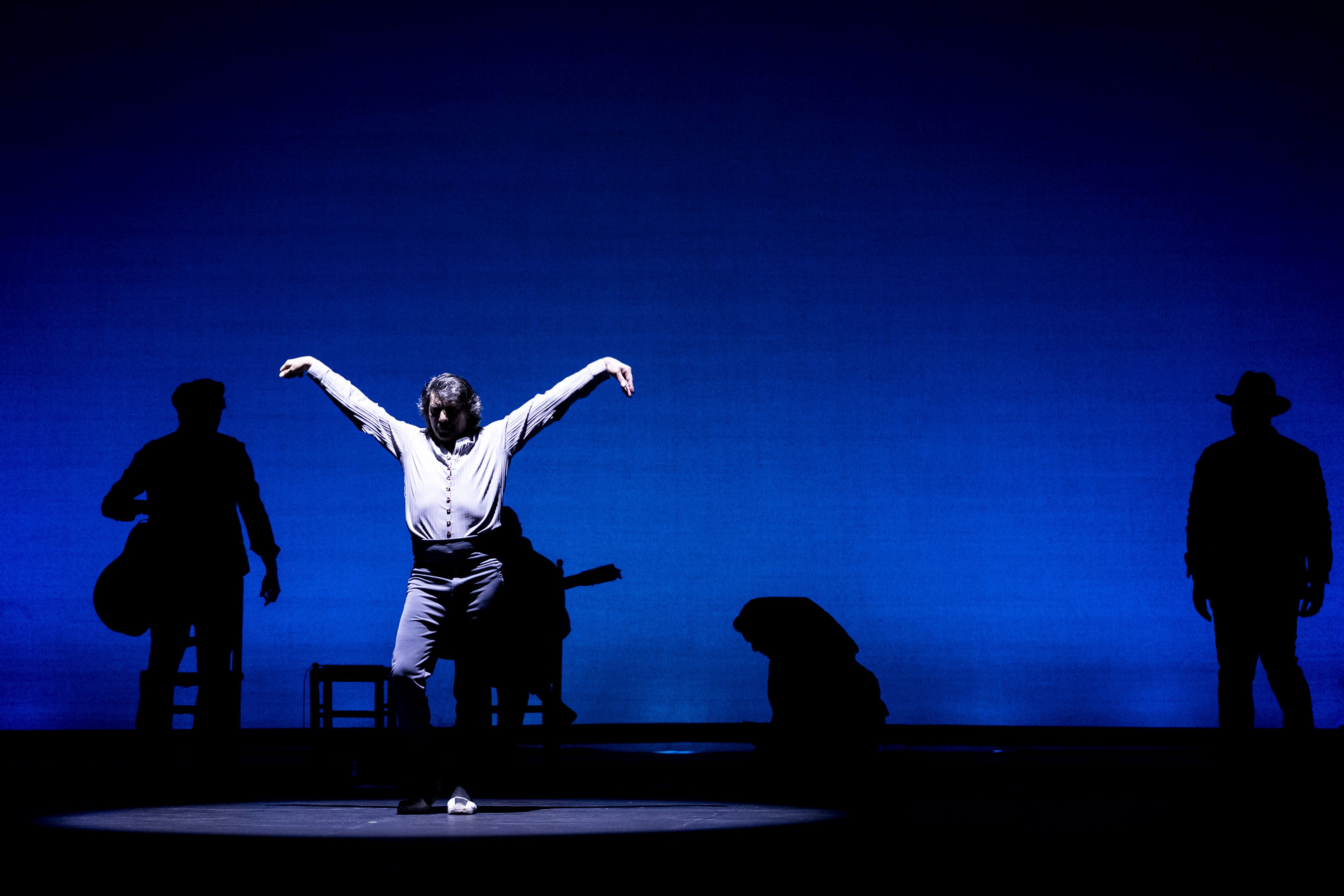 'Cucharón y Paso Atrás' de la Compañía de Joaquín Grilo