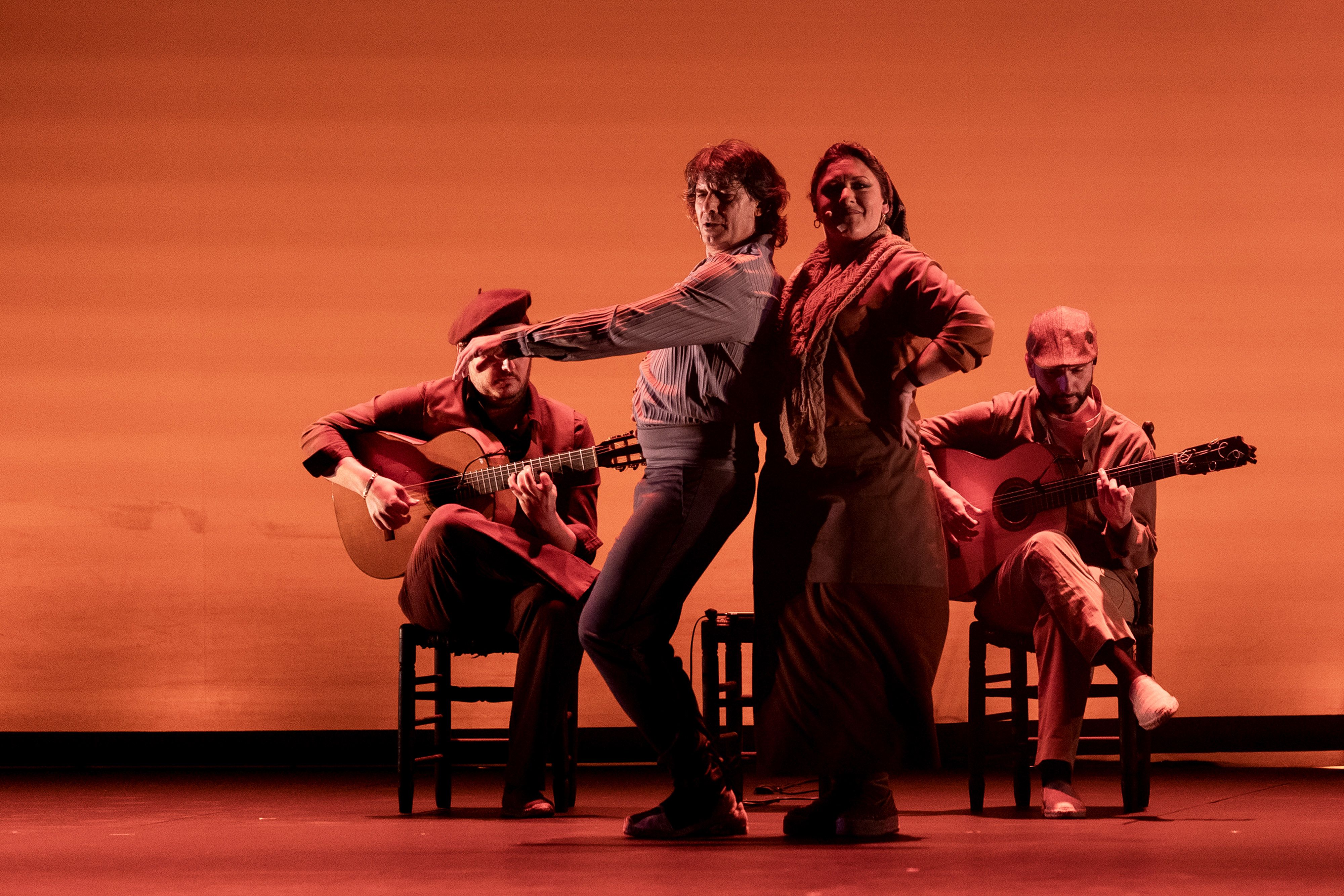 'Cucharón y Paso Atrás' de la Compañía de Joaquín Grilo