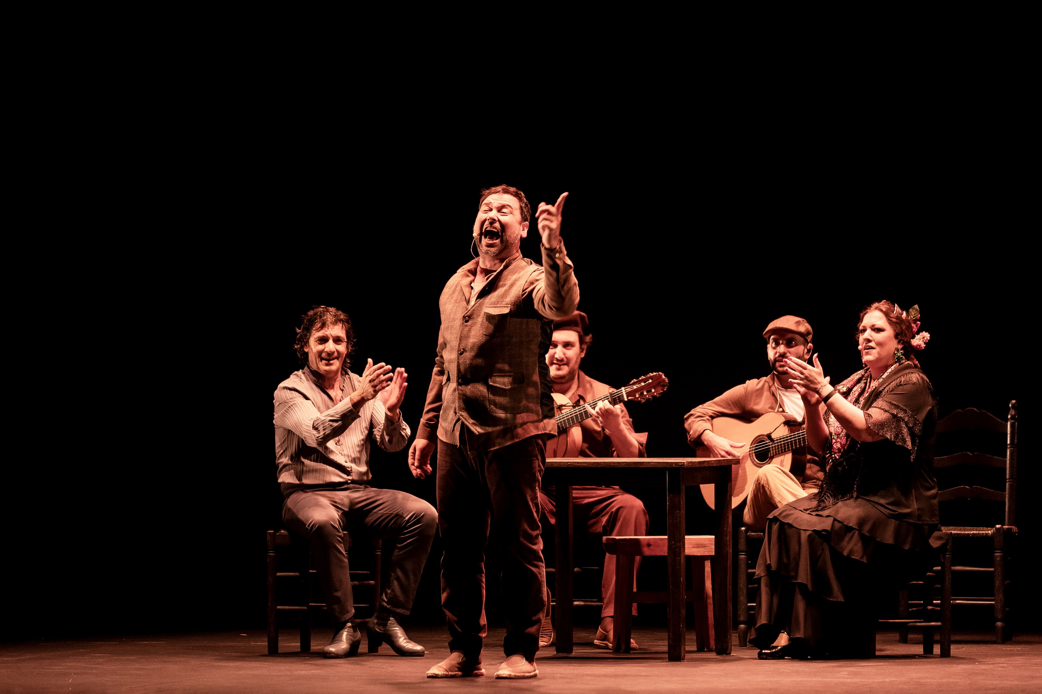 'Cucharón y Paso Atrás' de la Compañía de Joaquín Grilo