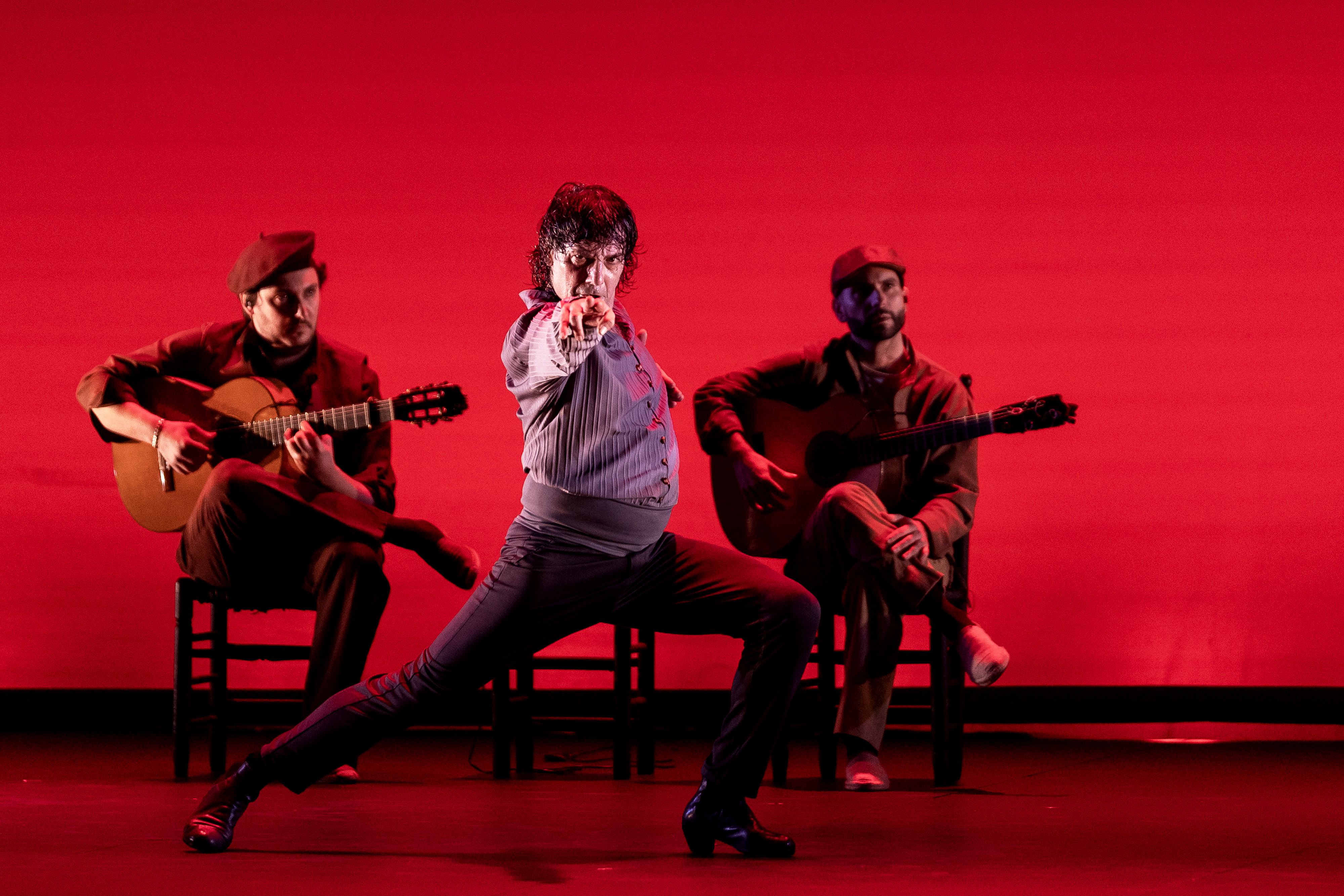 'Cucharón y Paso Atrás' de la Compañía de Joaquín Grilo