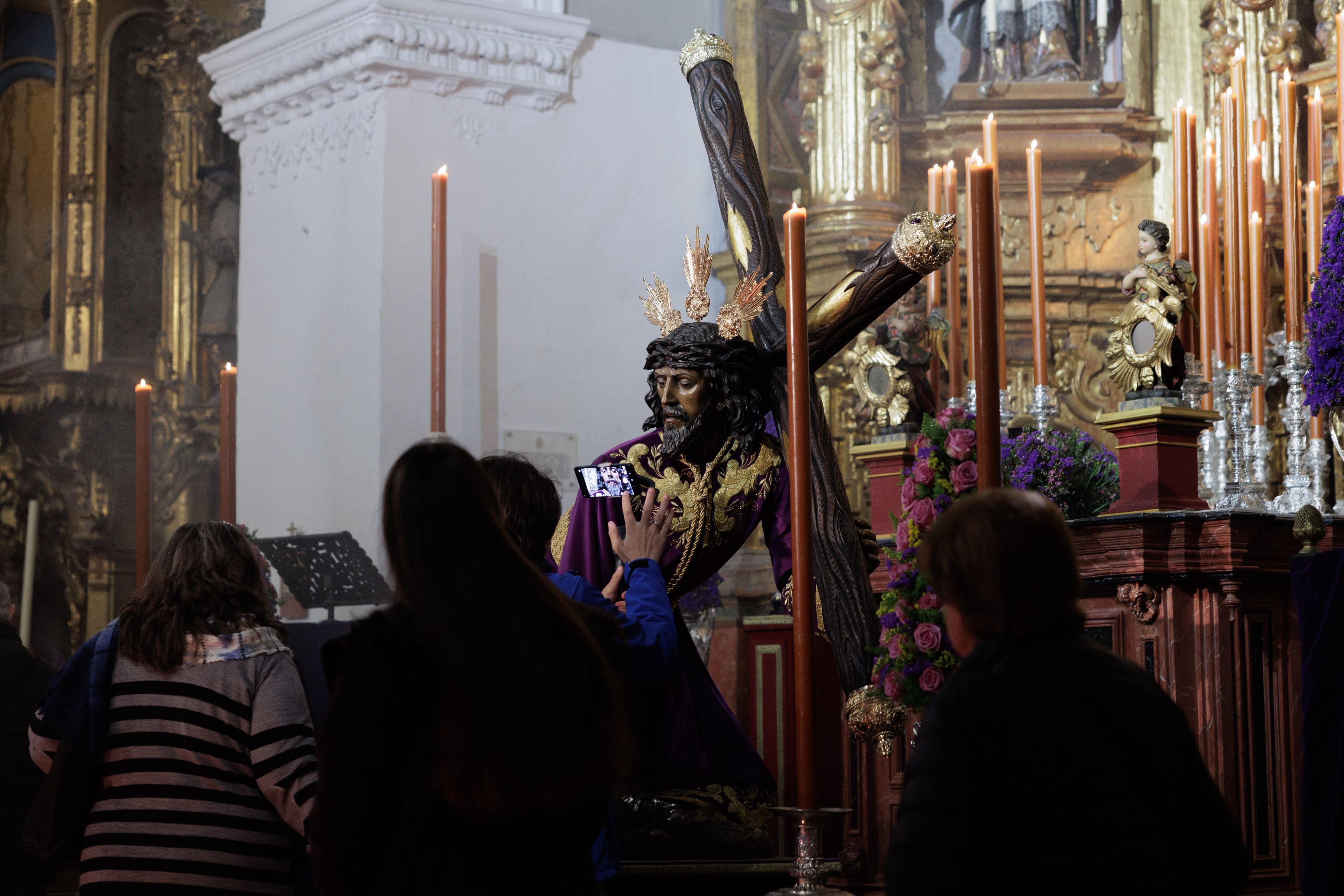 Primer viernes de marzo de veneraciones y solidaridad con los mayores.