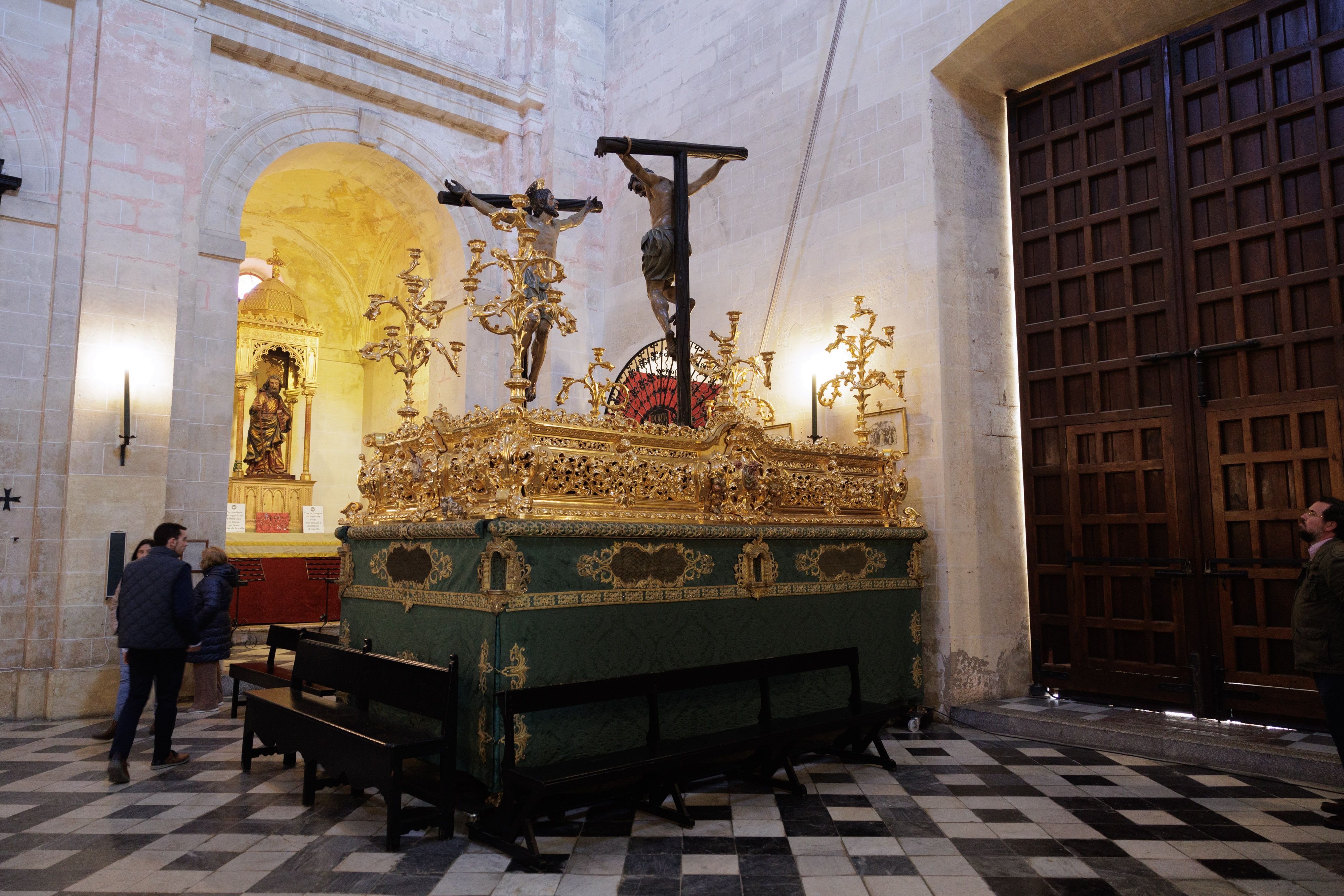 Primer viernes de marzo de veneraciones y solidaridad con los mayores.