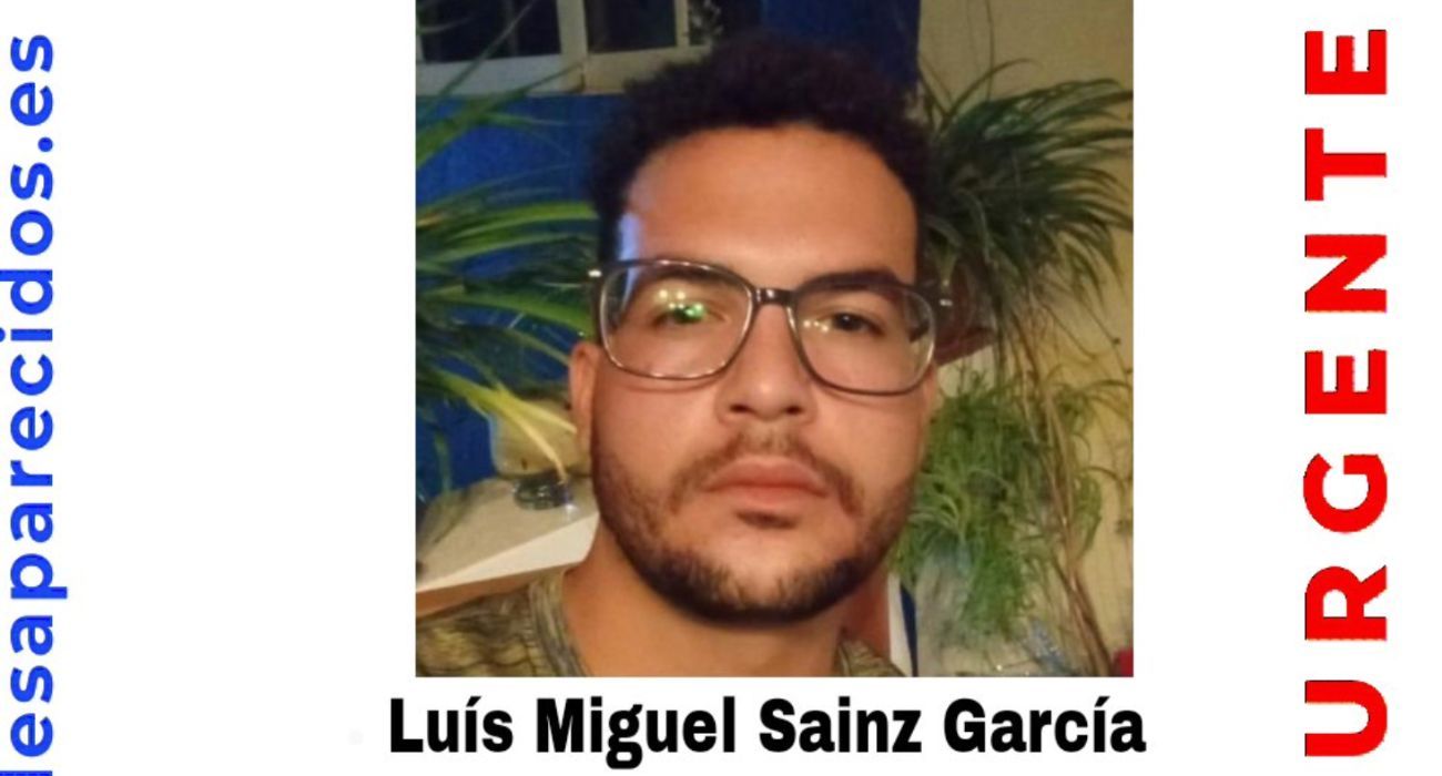 Cartel de búsqueda de Luis Miguel, joven desaparecido en Sevilla.