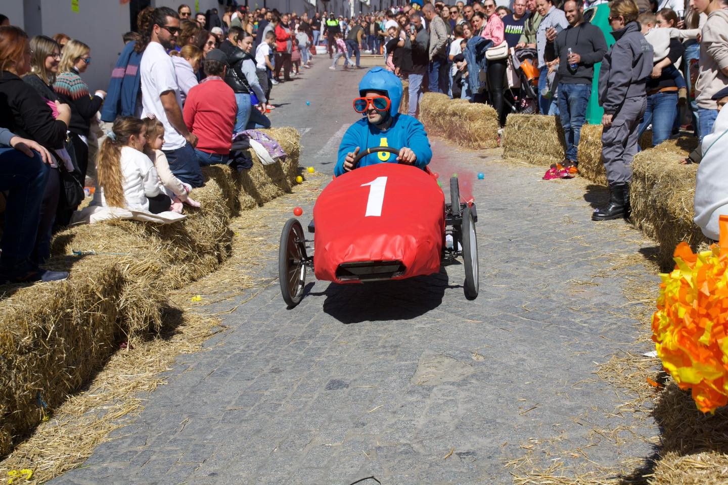 La carrera de los autos locos de Medina Sidonia, en imágenes.
