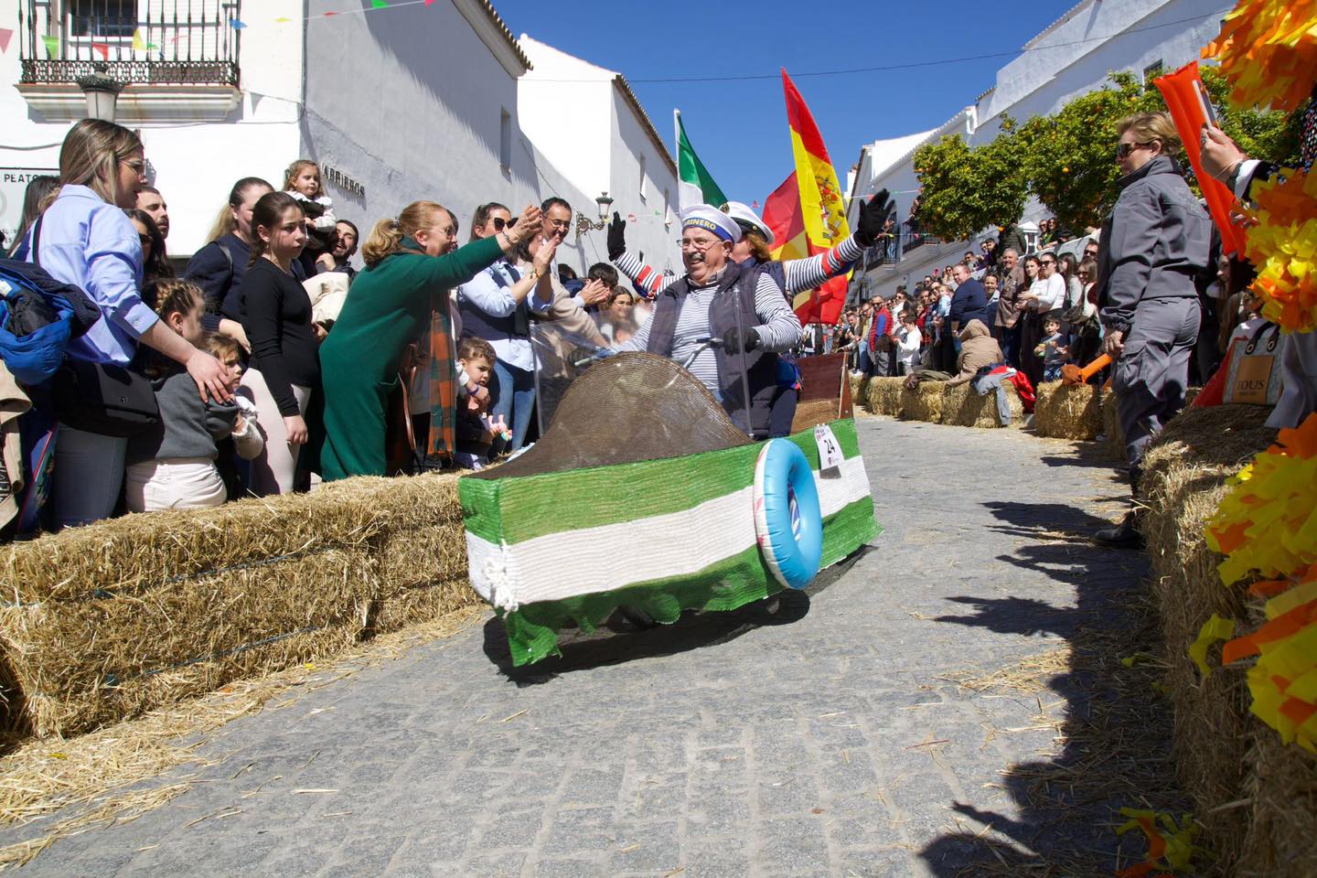 La carrera de los autos locos de Medina Sidonia, en imágenes.