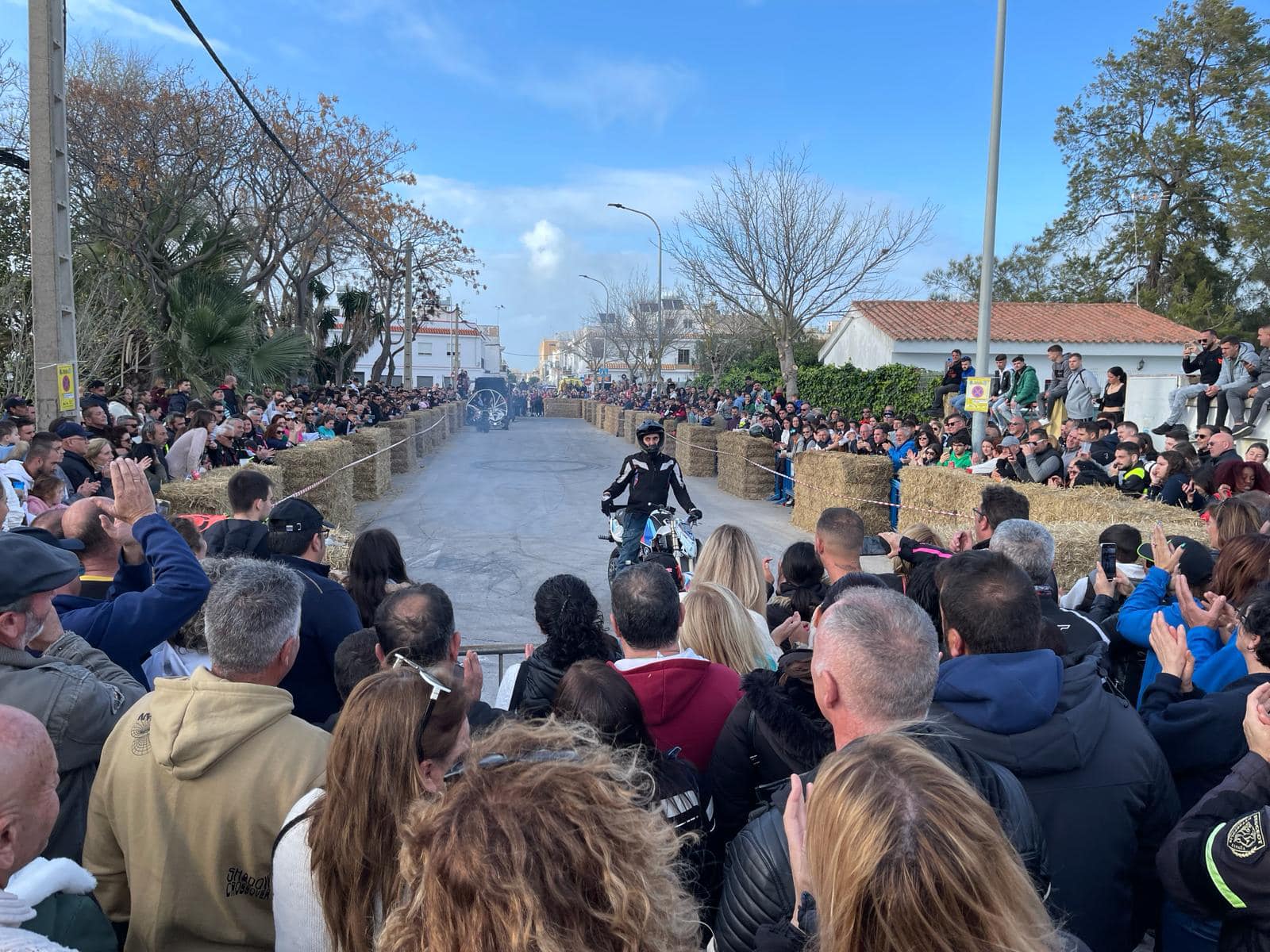 La primera concentración del Moto Club Los Mascas de Chipiona, en imágenes.