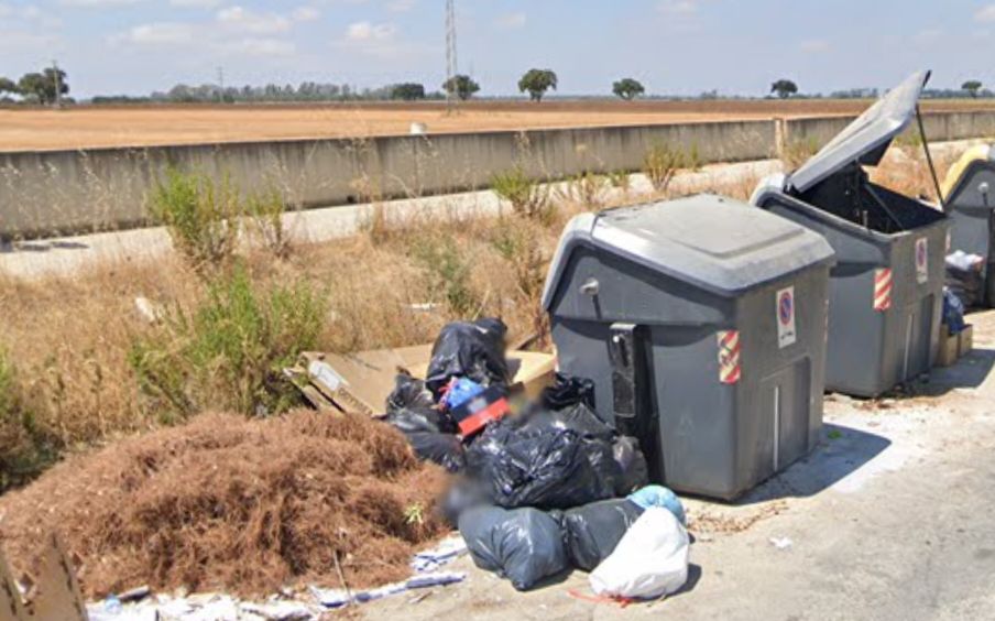 Basura acumulada en la zona de El Chaparrito.