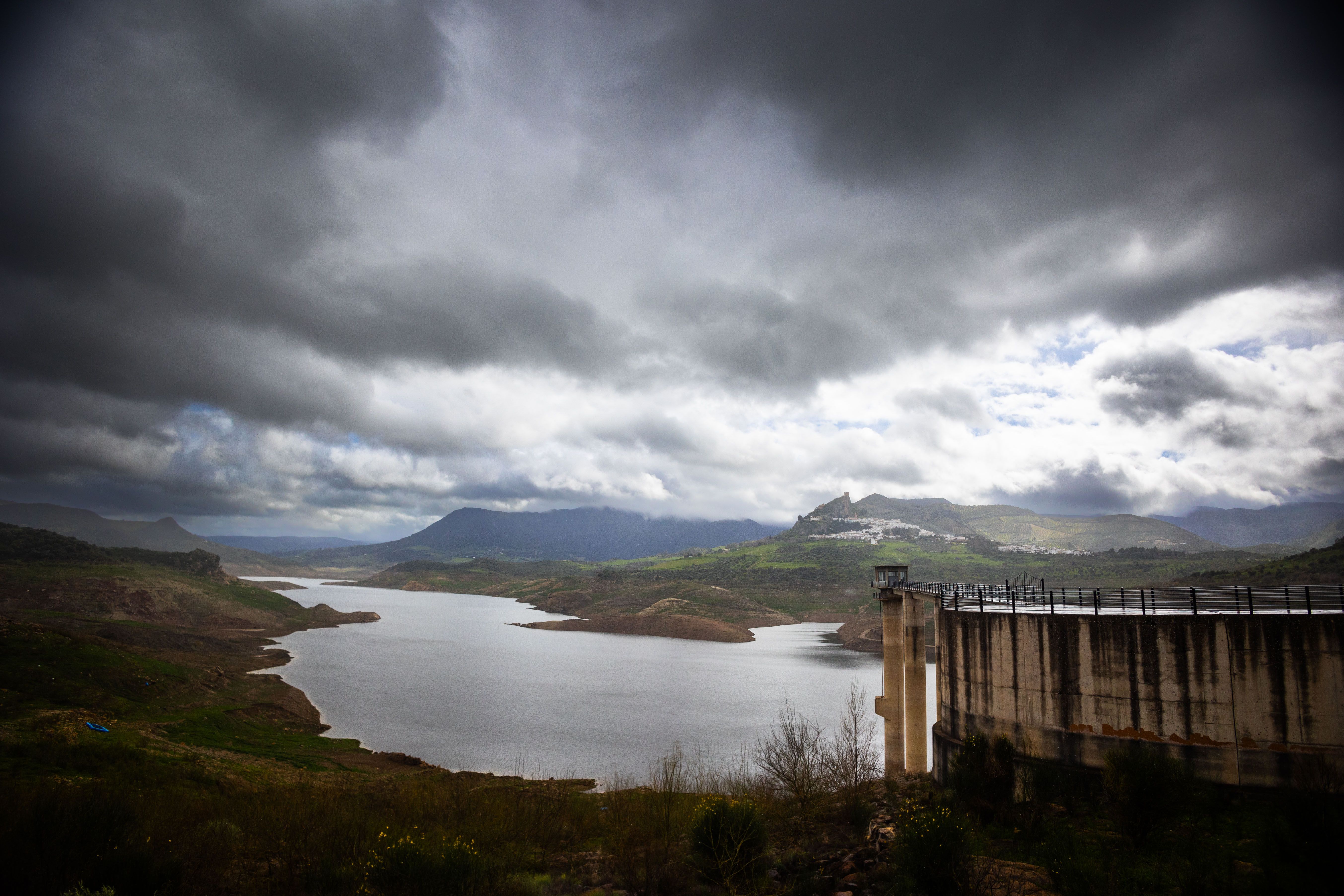 El embalse de Zahara, uno de los más importantes de la provincia de Cádiz, en una imagen reciente.