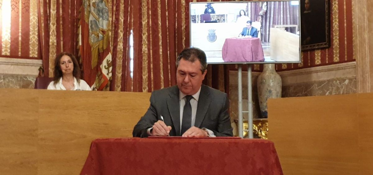 Juan Espadas, en un acto oficial en el Ayuntamiento recientemente. 