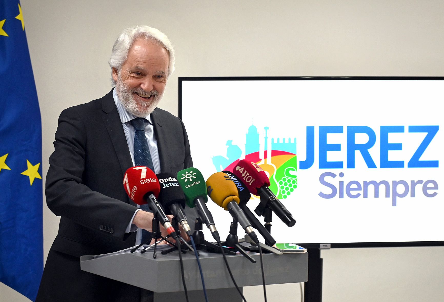 Agustin Muñoz   Rueda de prensa JGL   03