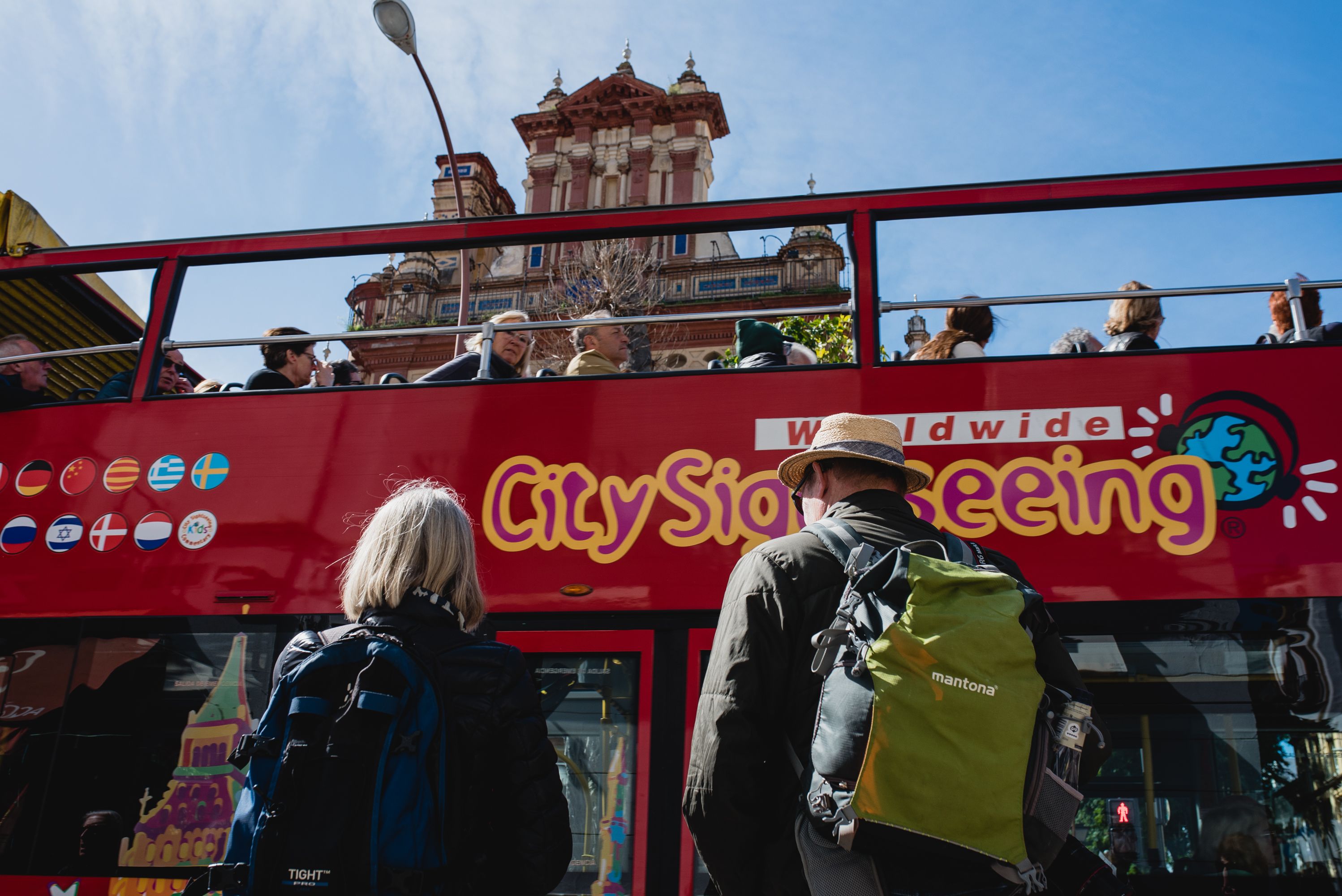 Imagen de turistas en Sevilla. 