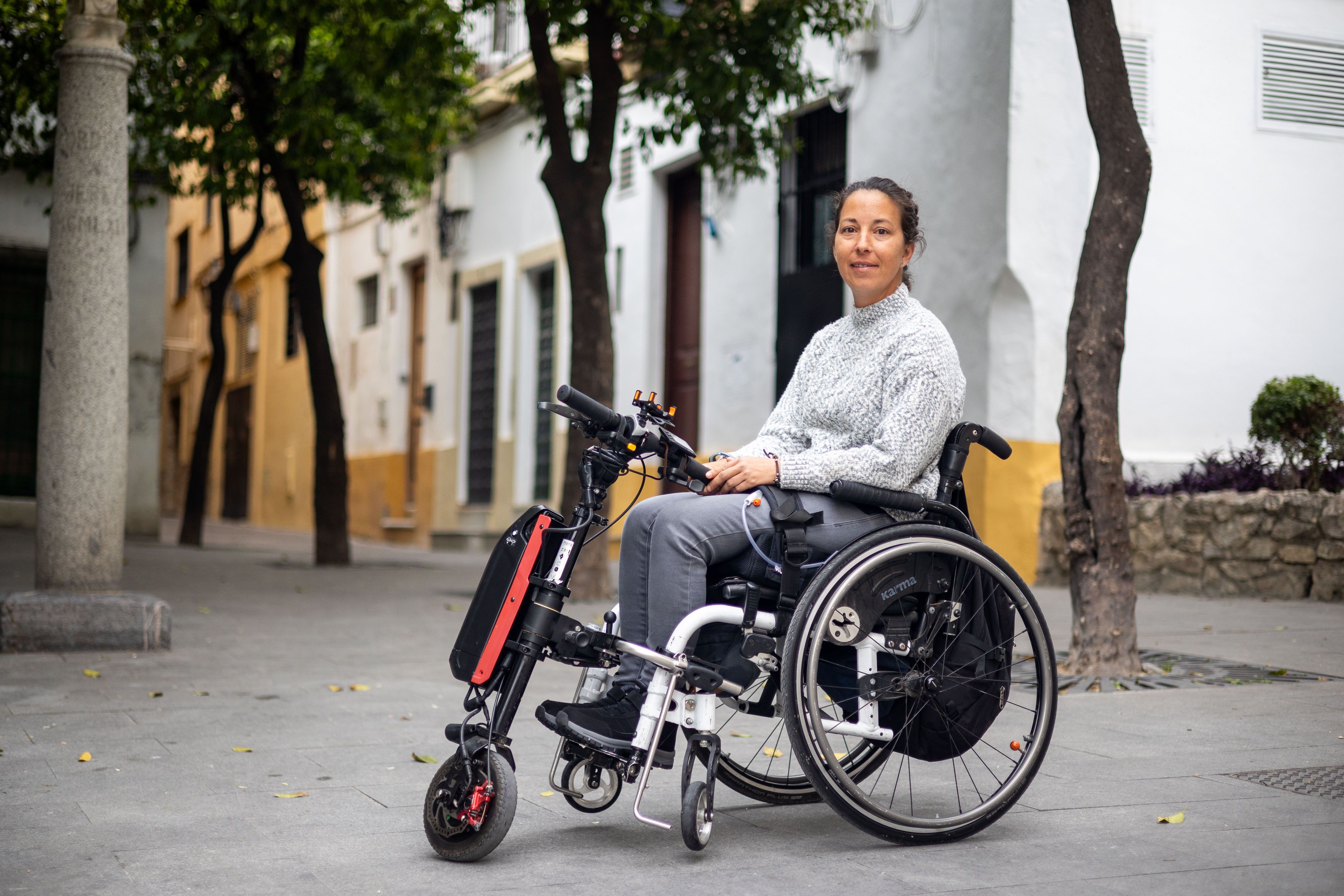 Marta padece una enfermedad rara sin nombre.