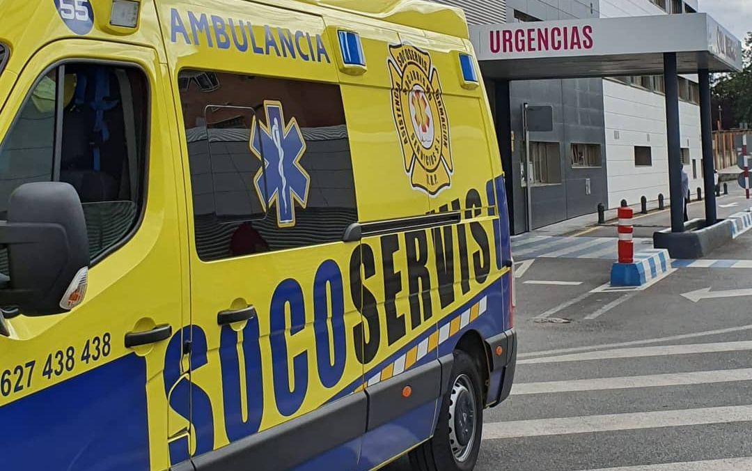 Una ambulancia de Socoservis, que ha sido denunciada por varios trabajadores.