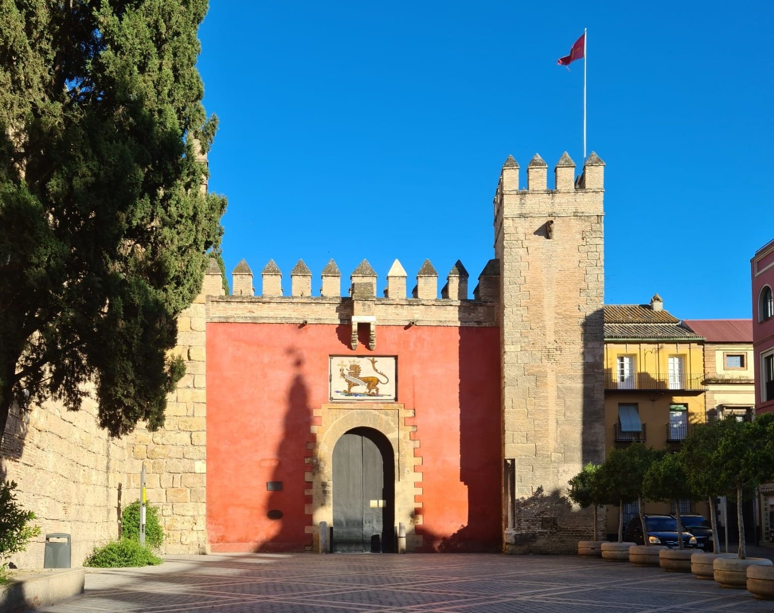 Entrada a los Reales Alcázares de Sevilla. FOTO: LUZ MARÍA CASTRO