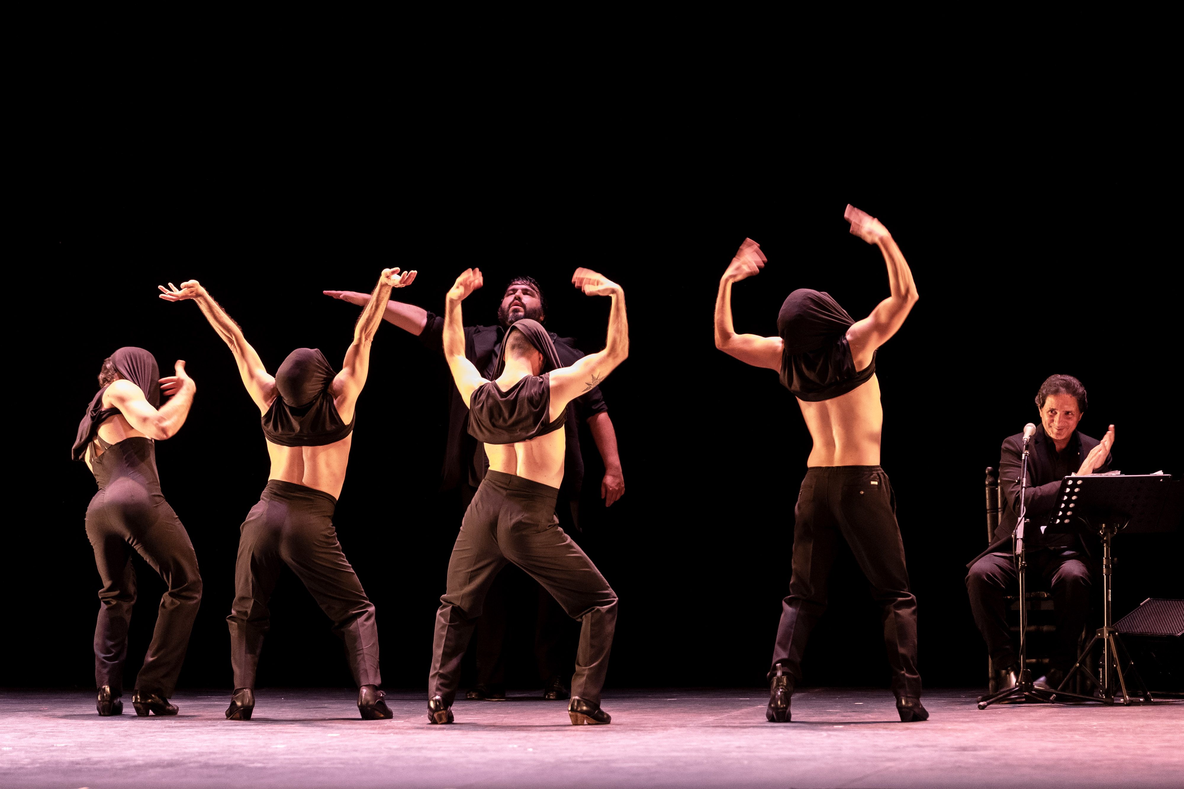 El espectáculo 'La Confluencia' de la compañía de Estévez/Paños, en el 28 Festival de Jerez