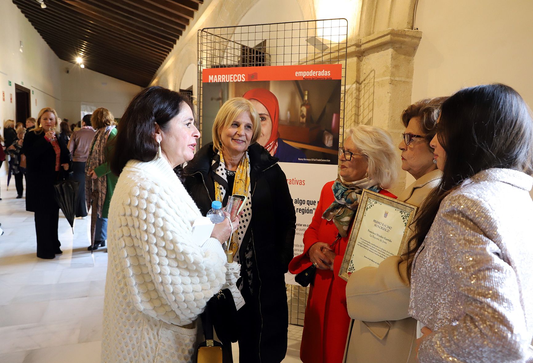 Inauguración de la exposición 'Empoderadas. Mujeres del Comercio Justo'.
