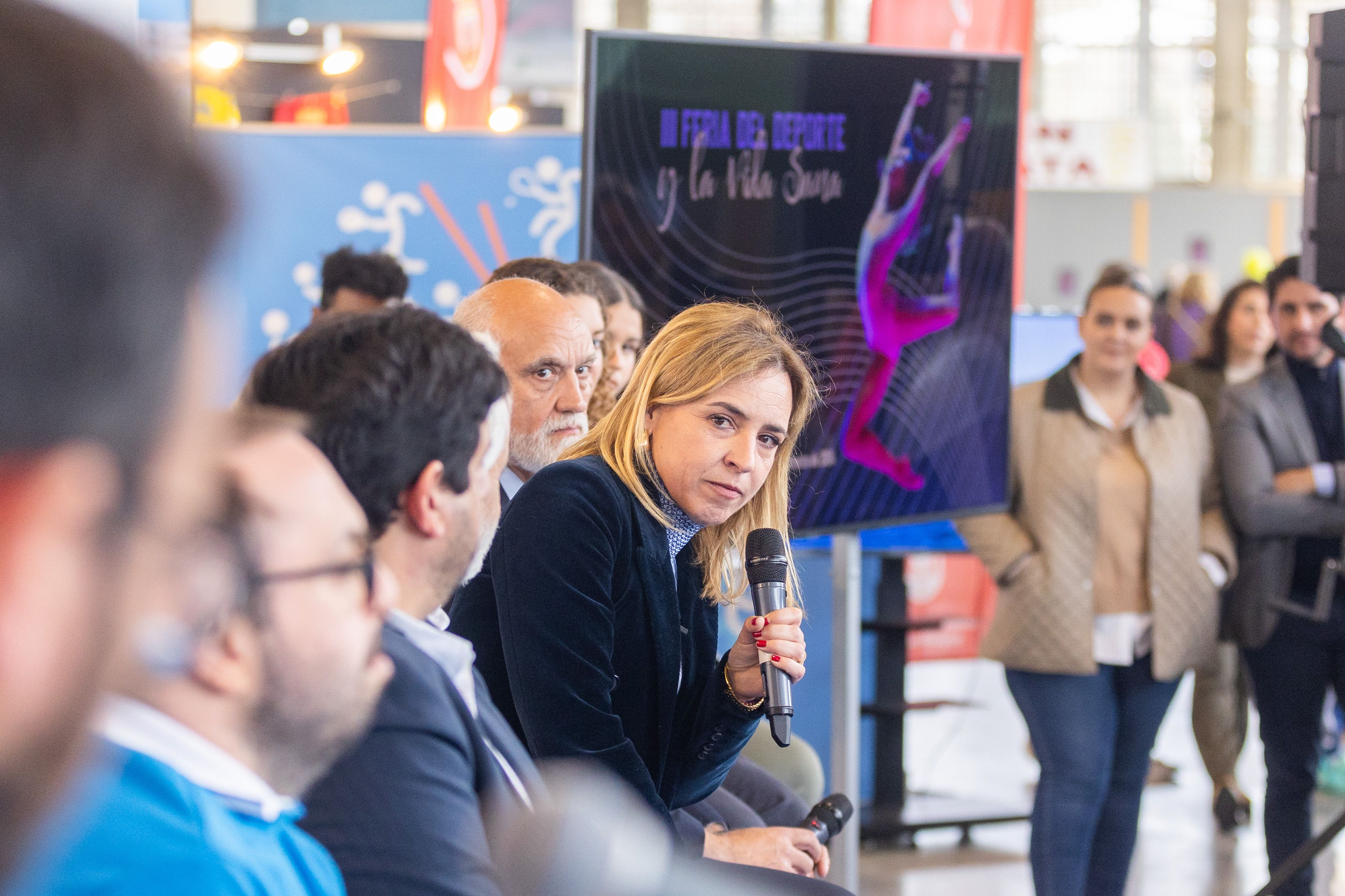 La presidenta de la Diputación de Cádiz, Almudena Martínez, durante la inauguración de la feria.