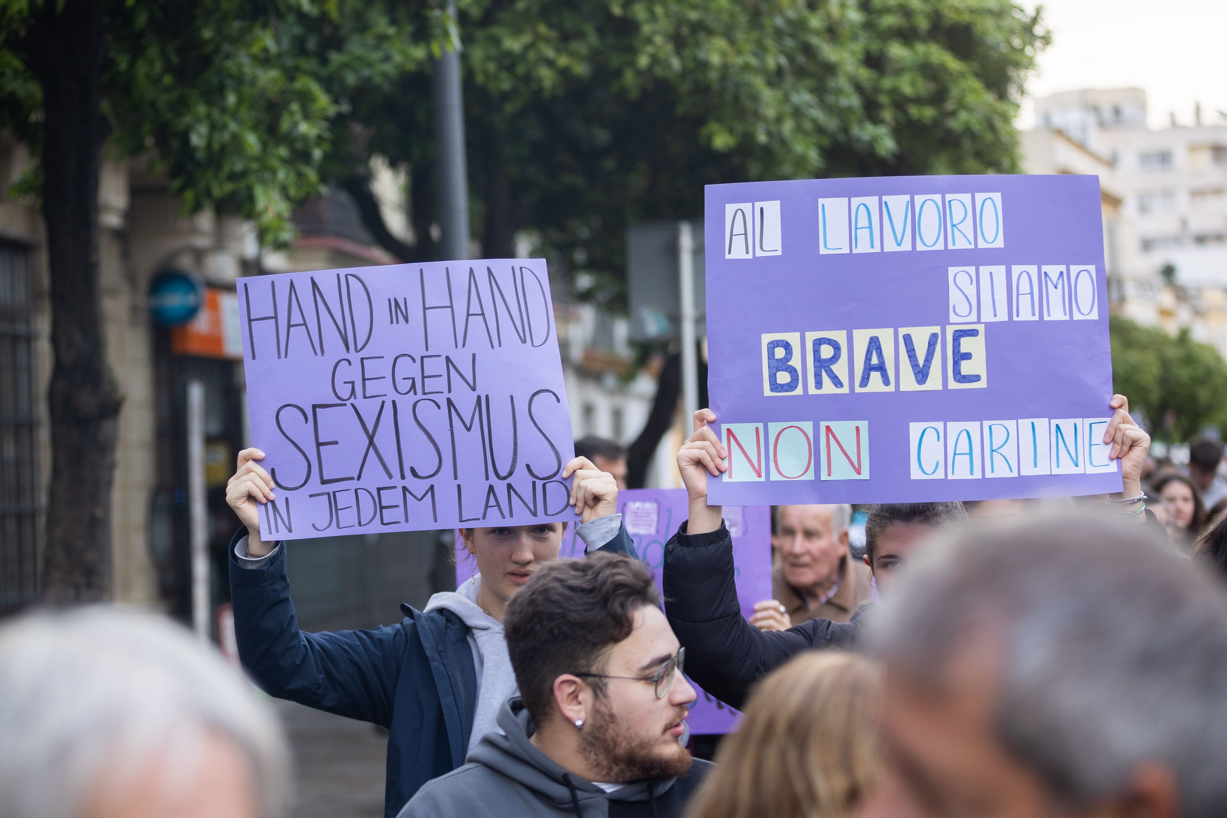 Así ha sido la marcha por el 8M en Jerez