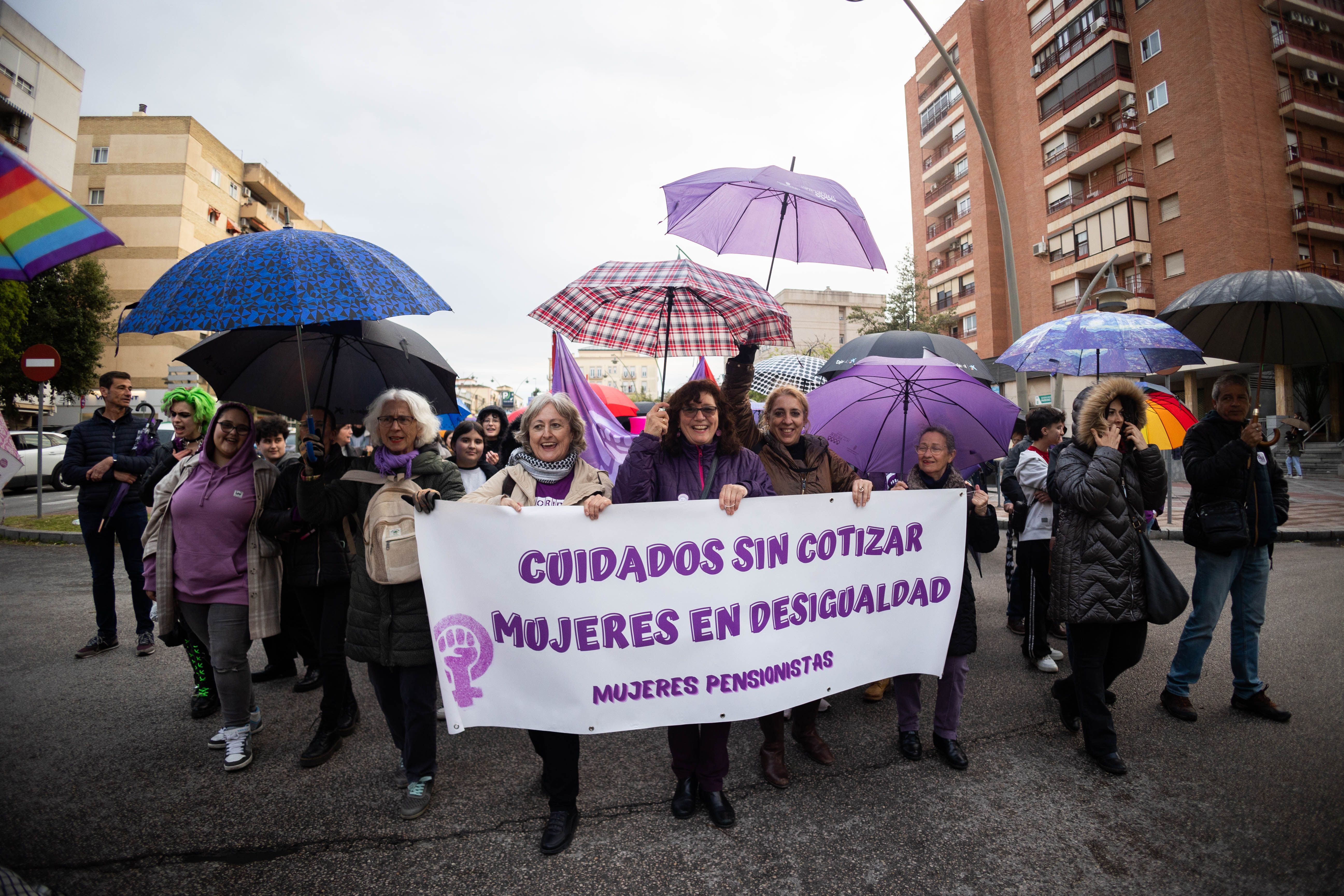 Así ha sido la marcha por el 8M en Jerez