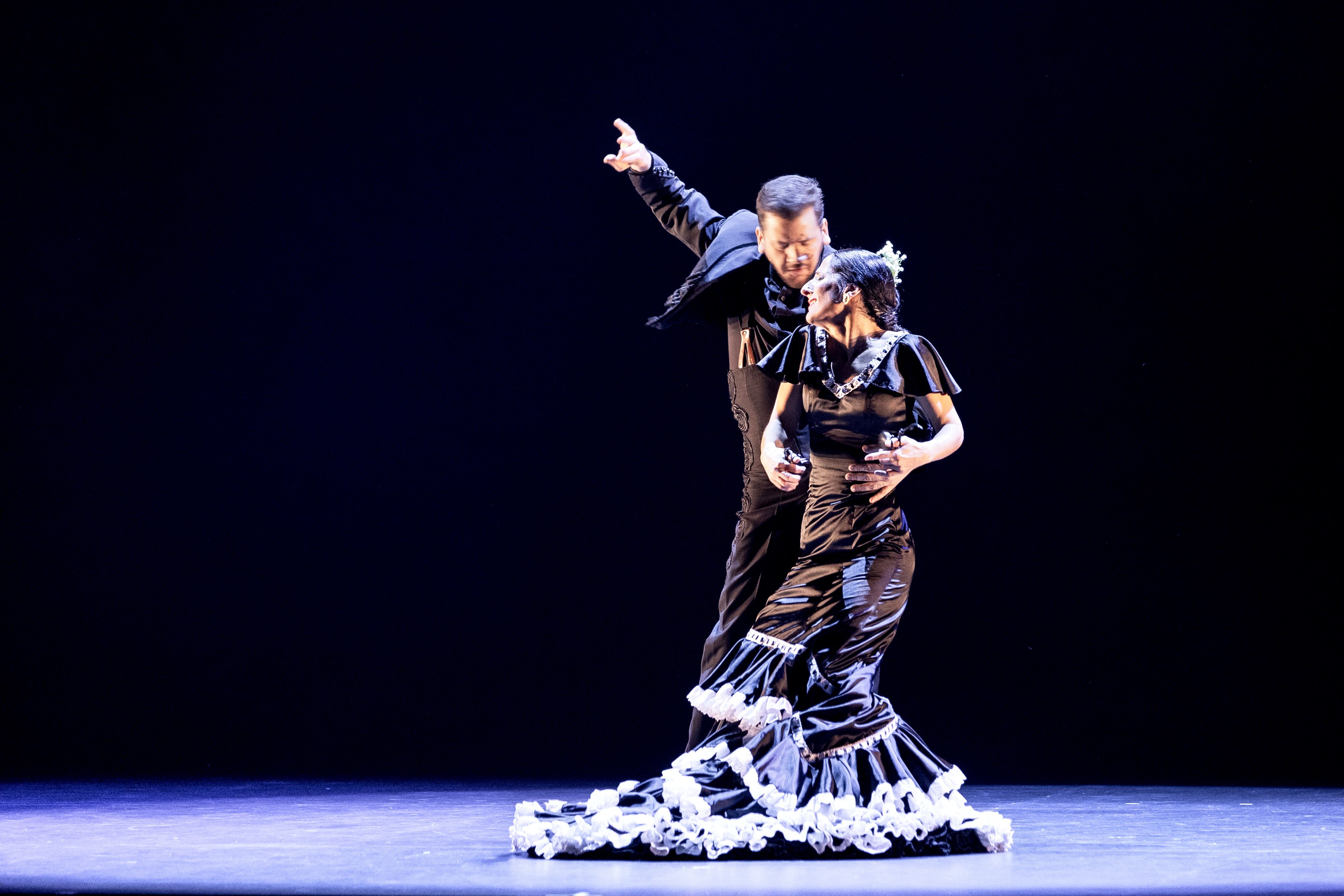El estreno de 'Romancero del baile flamenco' de Mercedes Ruiz, en el 28 Festival de Jerez