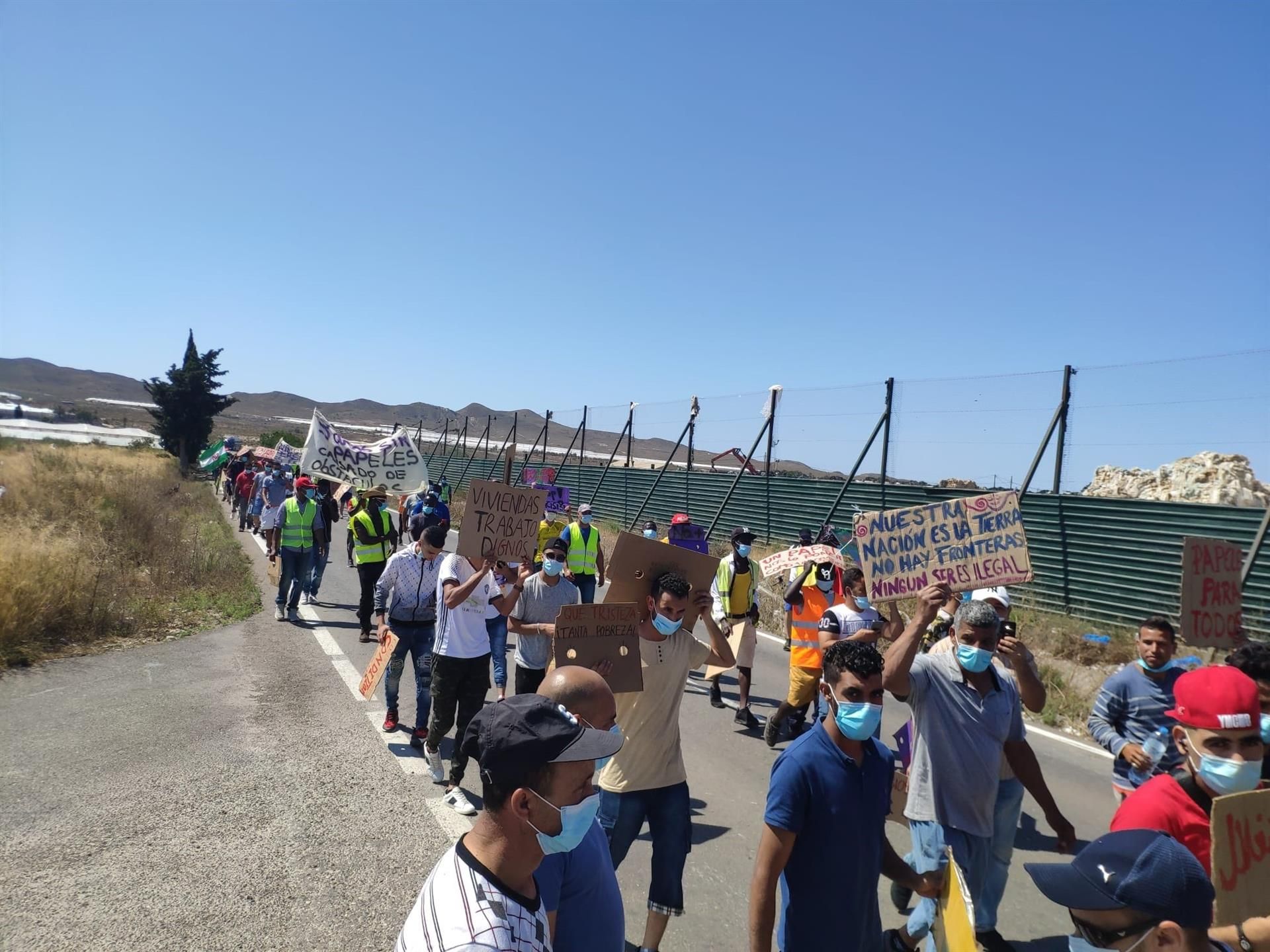 Imagen retrospectiva de una movilización por la regularización de las personas migrantes.