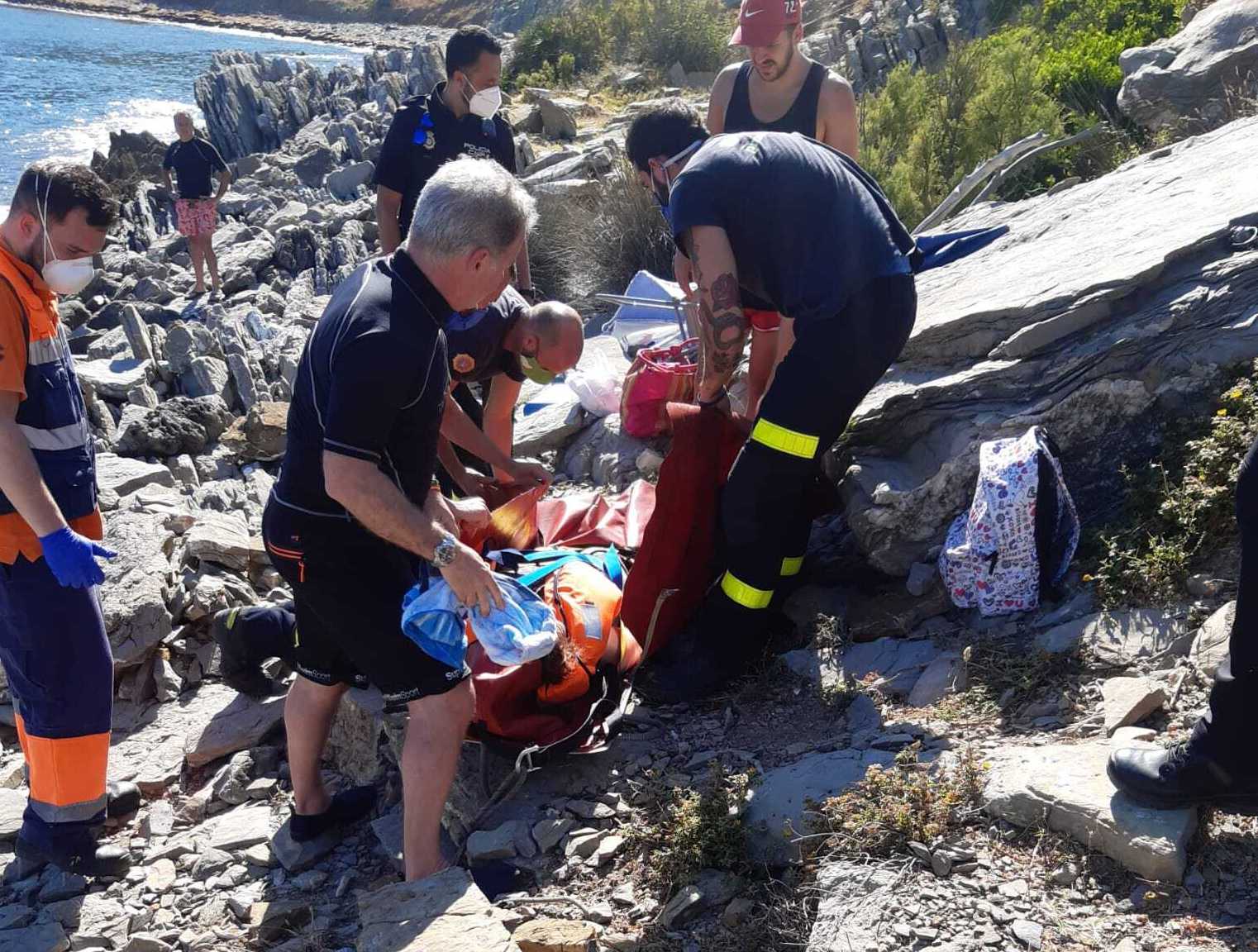 Rescate en el acantilado de Algeciras, este pasado domingo.