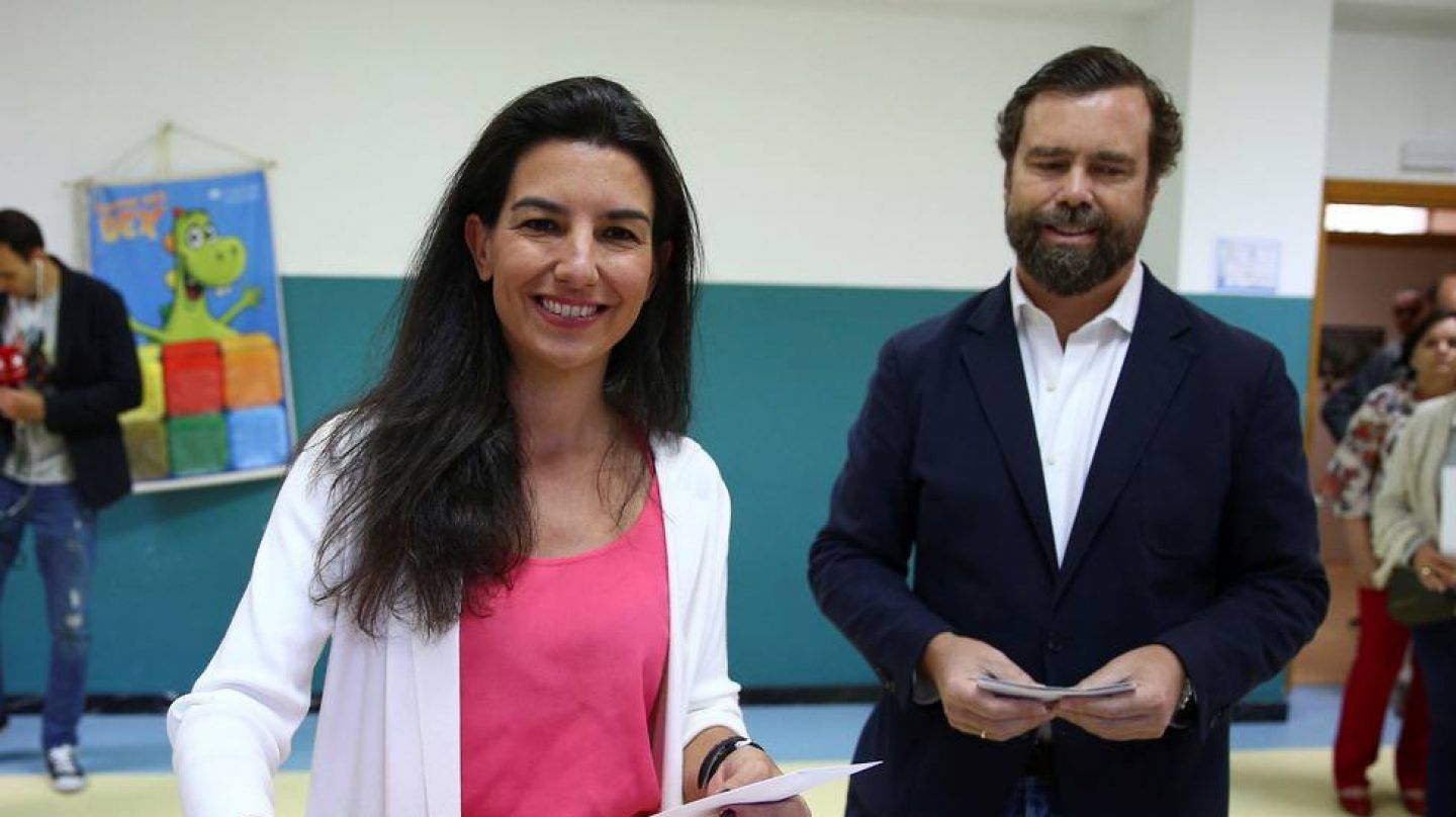 El matrimonio de Vox entre Rocío Monasterio e Iván Espinosa de los Monteros