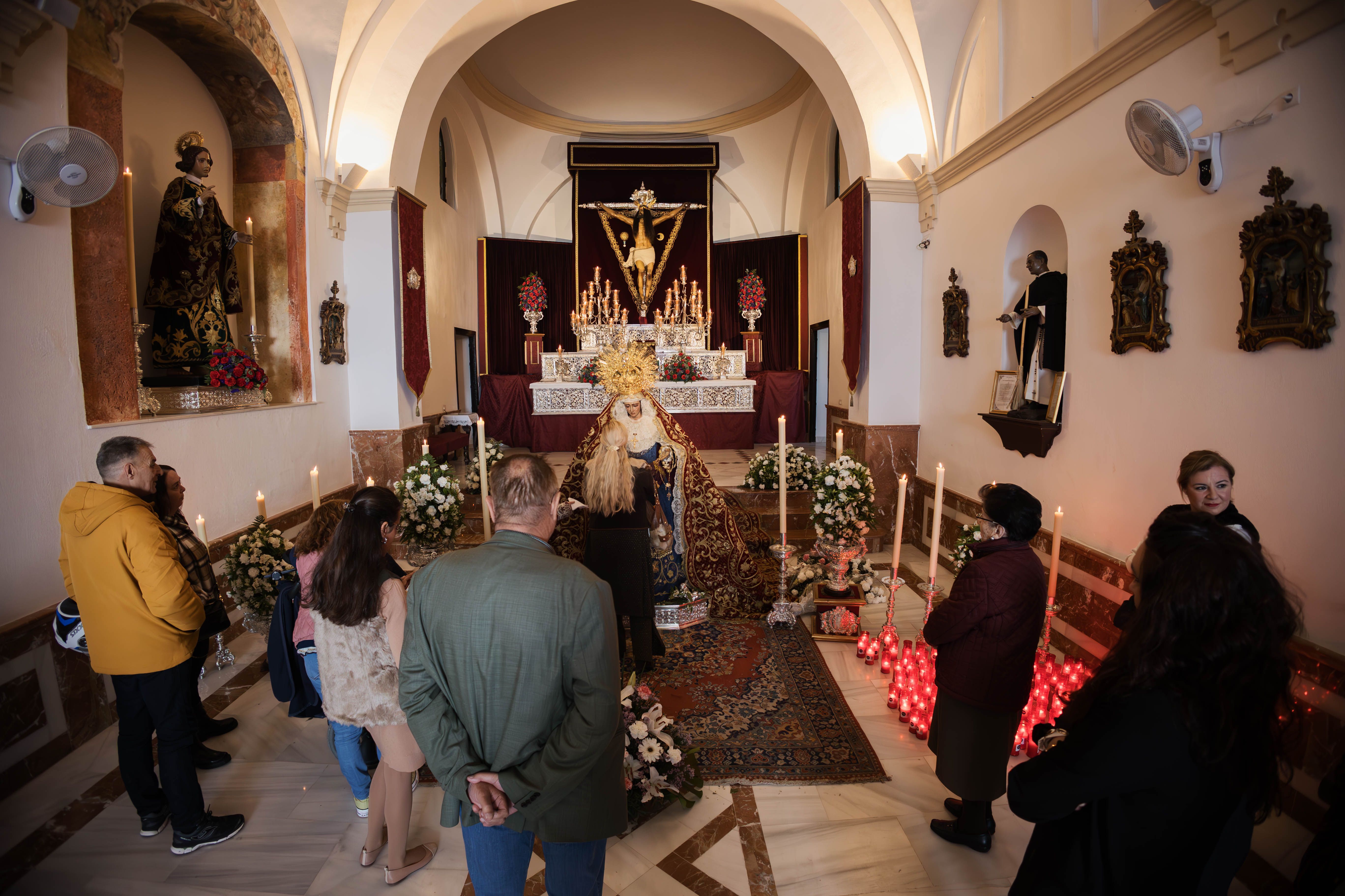 Besamanos de María Santísima del Valle Coronada 