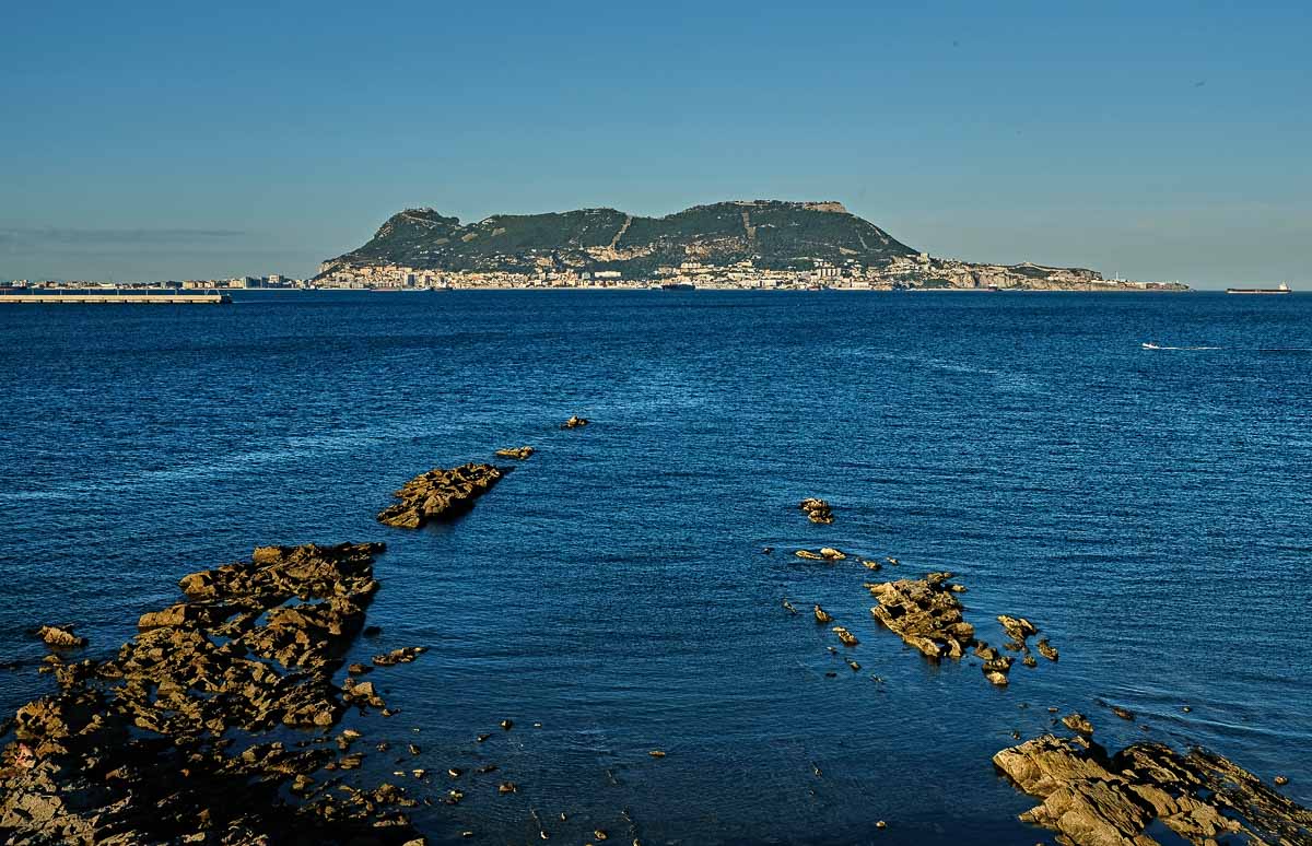 El Peñón de Gibraltar. FOTO: JOSÉ LUIS TIRADO (joseluistirado.es)